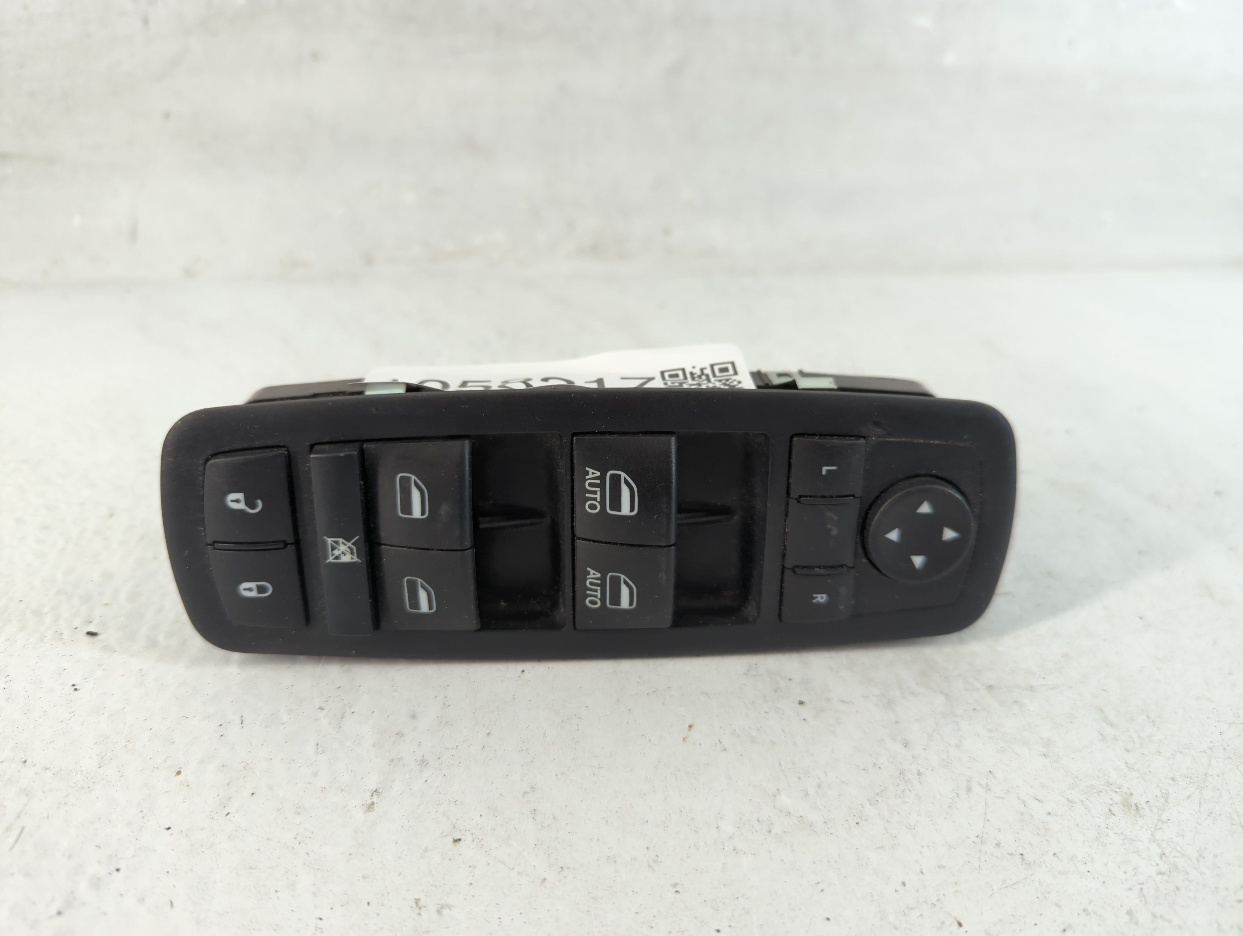2016-2021 Chevrolet Camaro Driver Left Door Master Power Window Switch 1058217 - Oemusedautoparts1.com