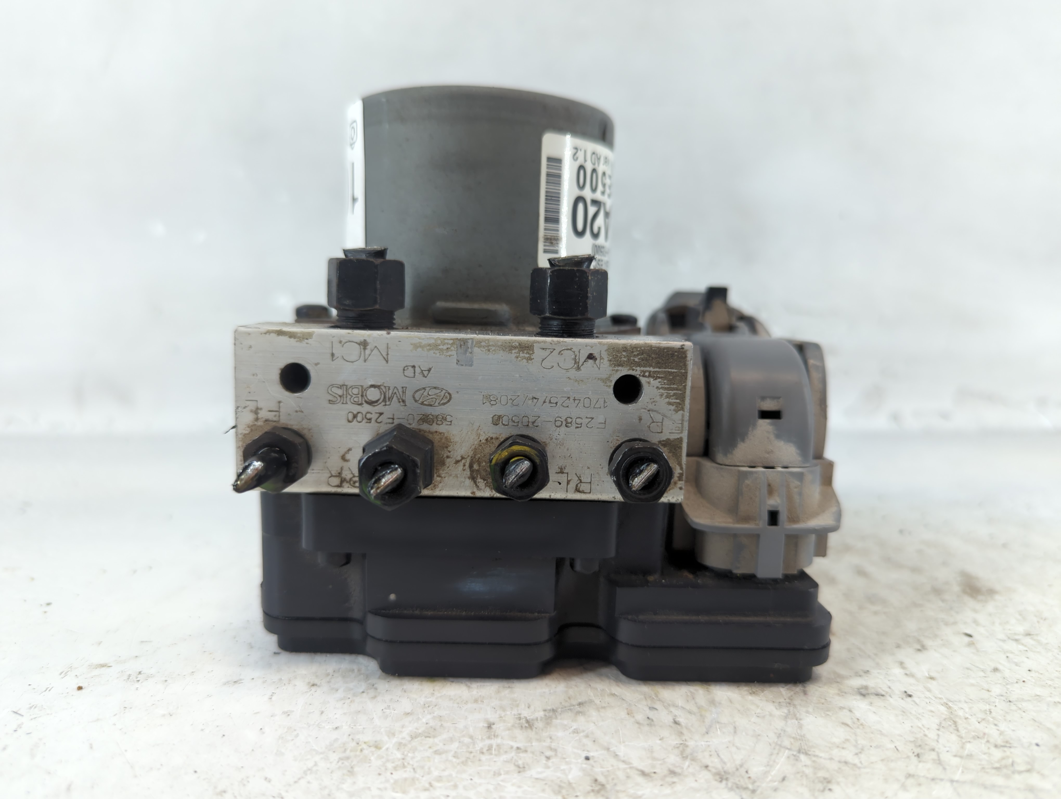 2017-2019 Hyundai Elantra Abs Pump Control Module 1058563 - Oemusedautoparts1.com