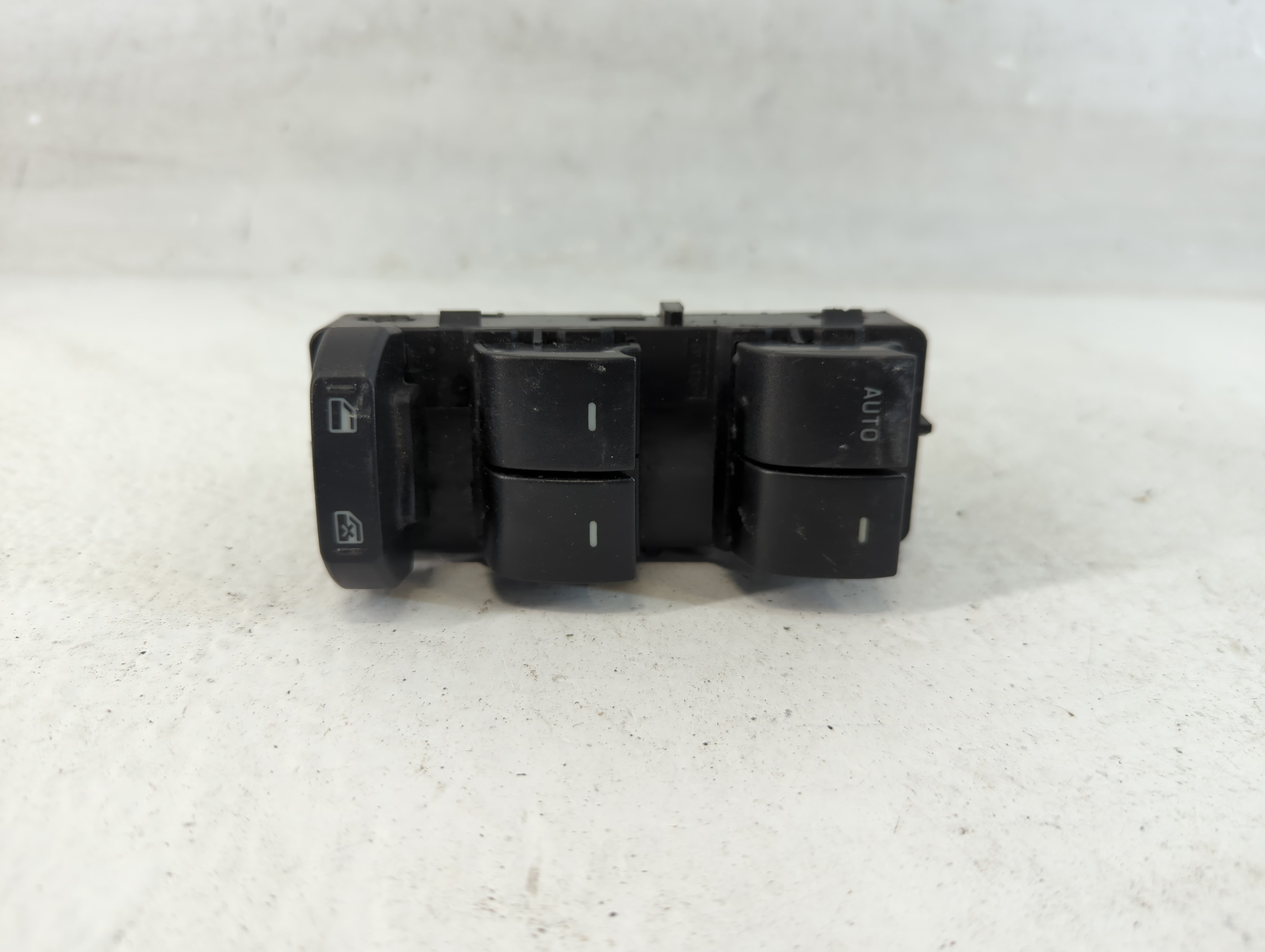 2008-2012 Ford Escape Driver Left Door Master Power Window Switch 1058588 - Oemusedautoparts1.com