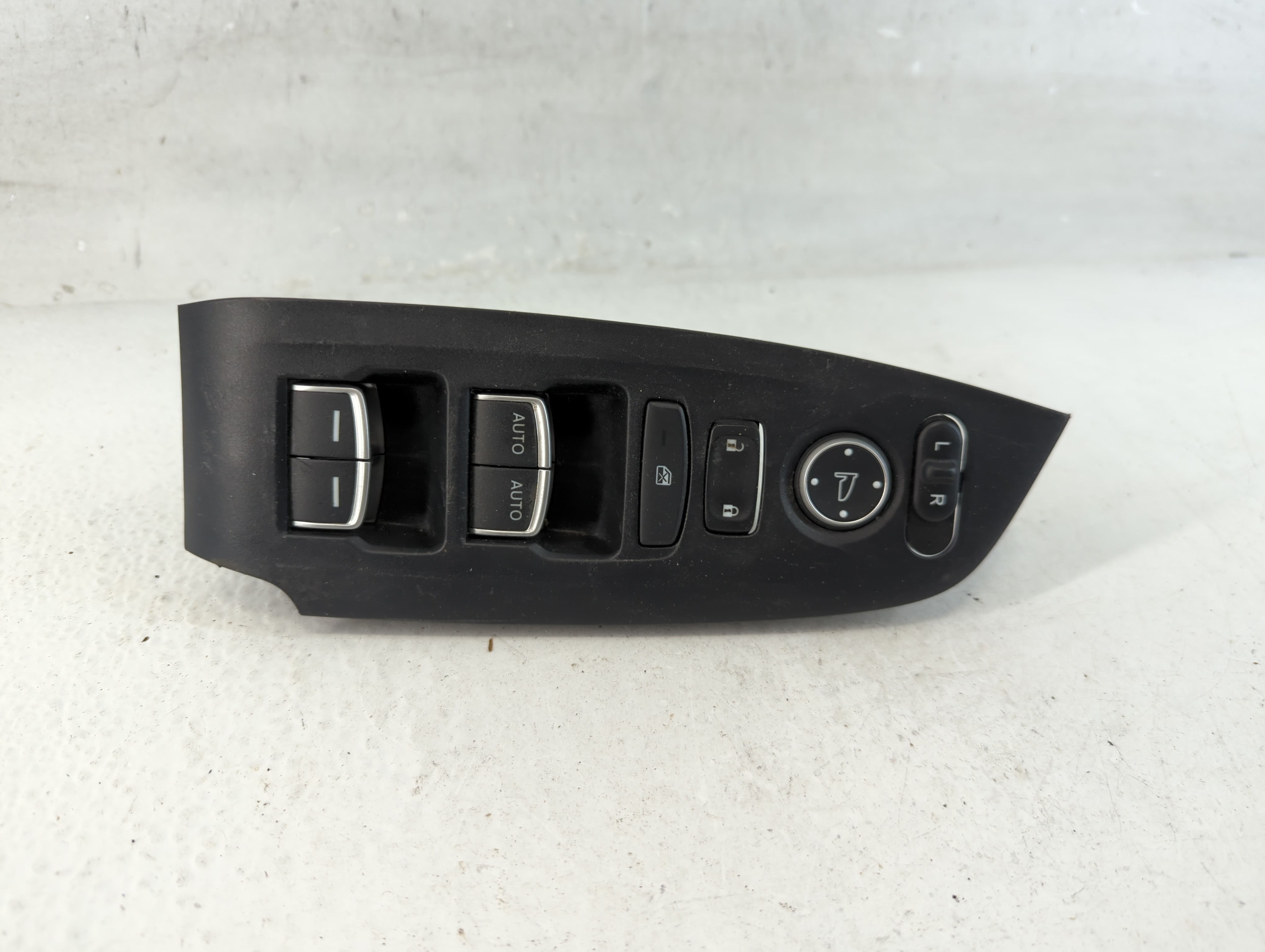 2018-2022 Honda Accord Driver Left Door Master Power Window Switch 1059103 - Oemusedautoparts1.com