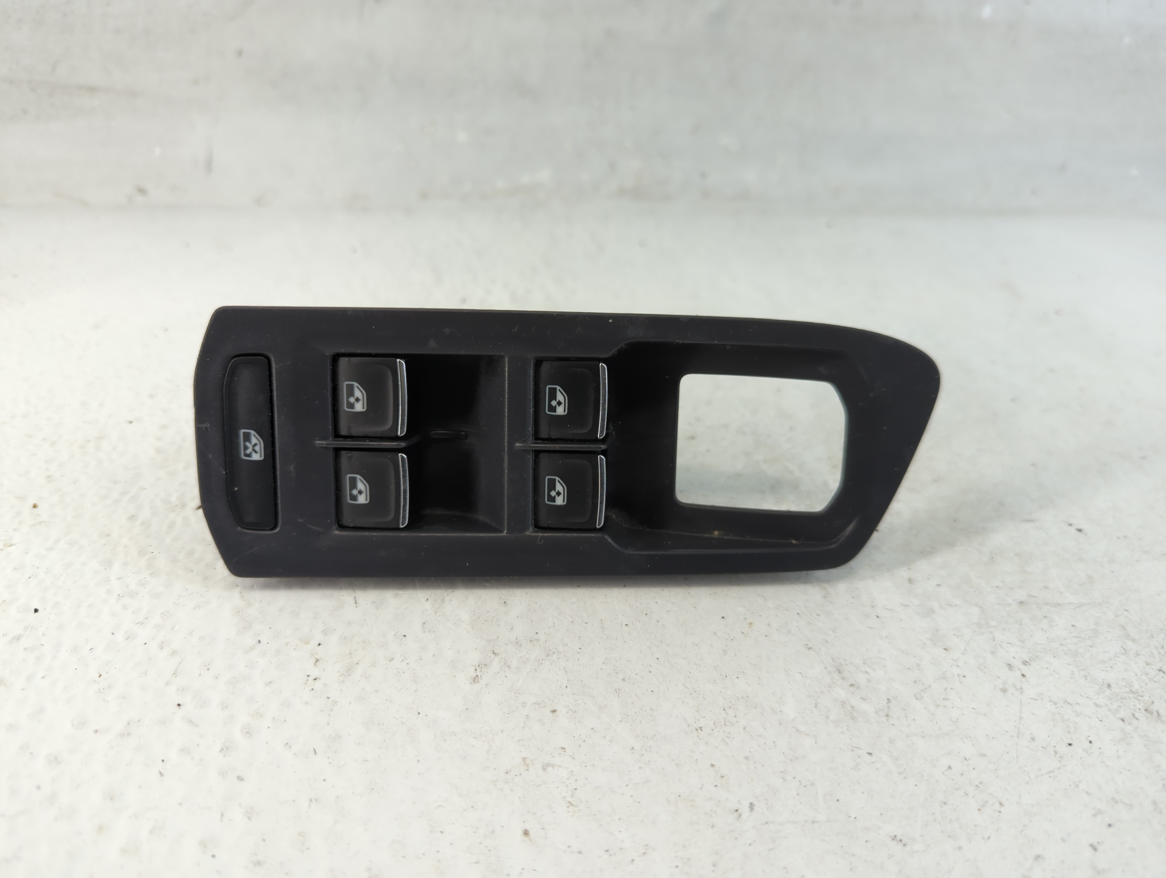 2021 Volkswagen Atlas Driver Left Door Master Power Window Switch 1059104 - Oemusedautoparts1.com