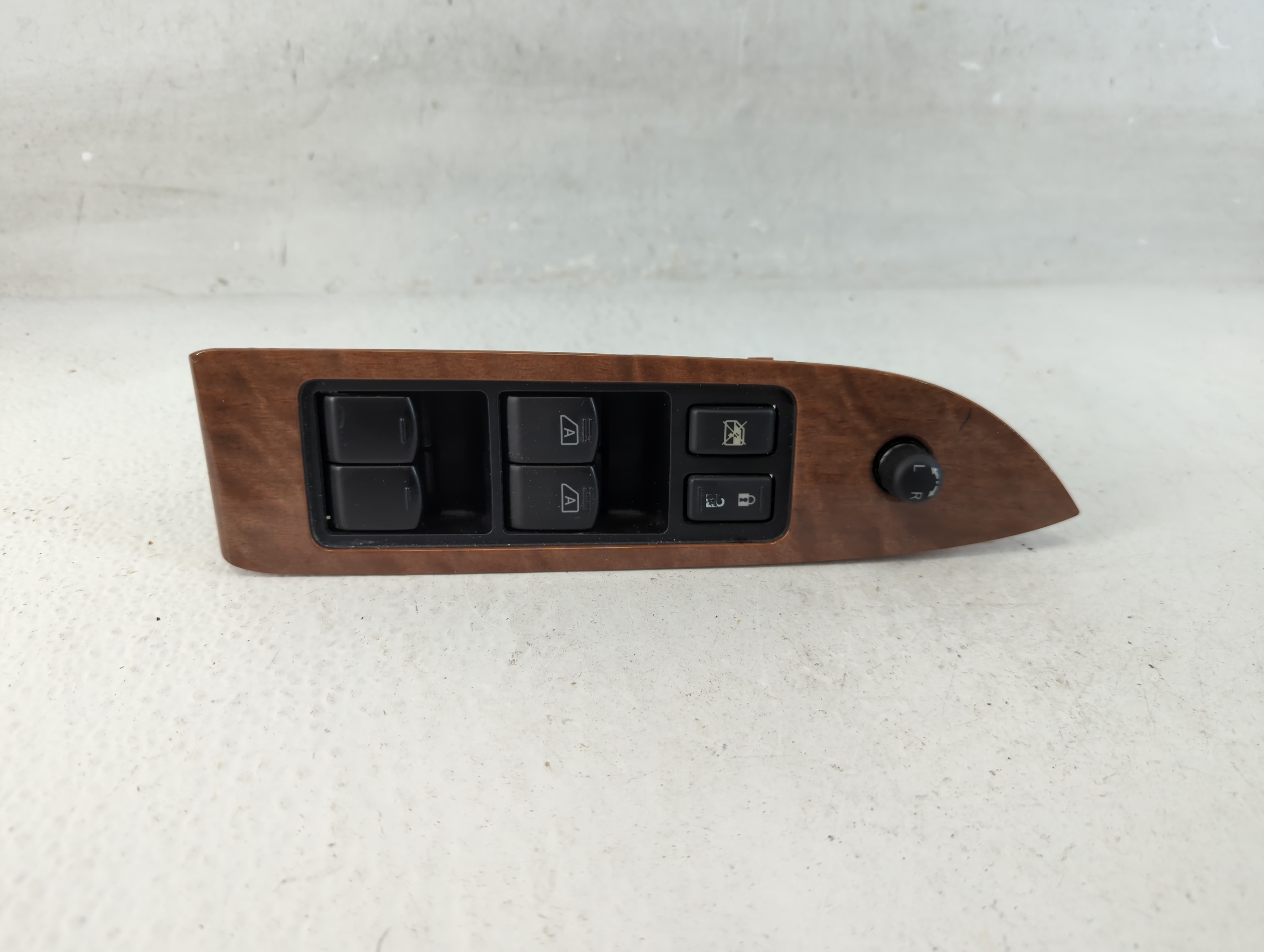 Picture of 2009-2014 Nissan Murano Driver Left Door Master Power Window Switch 1059106