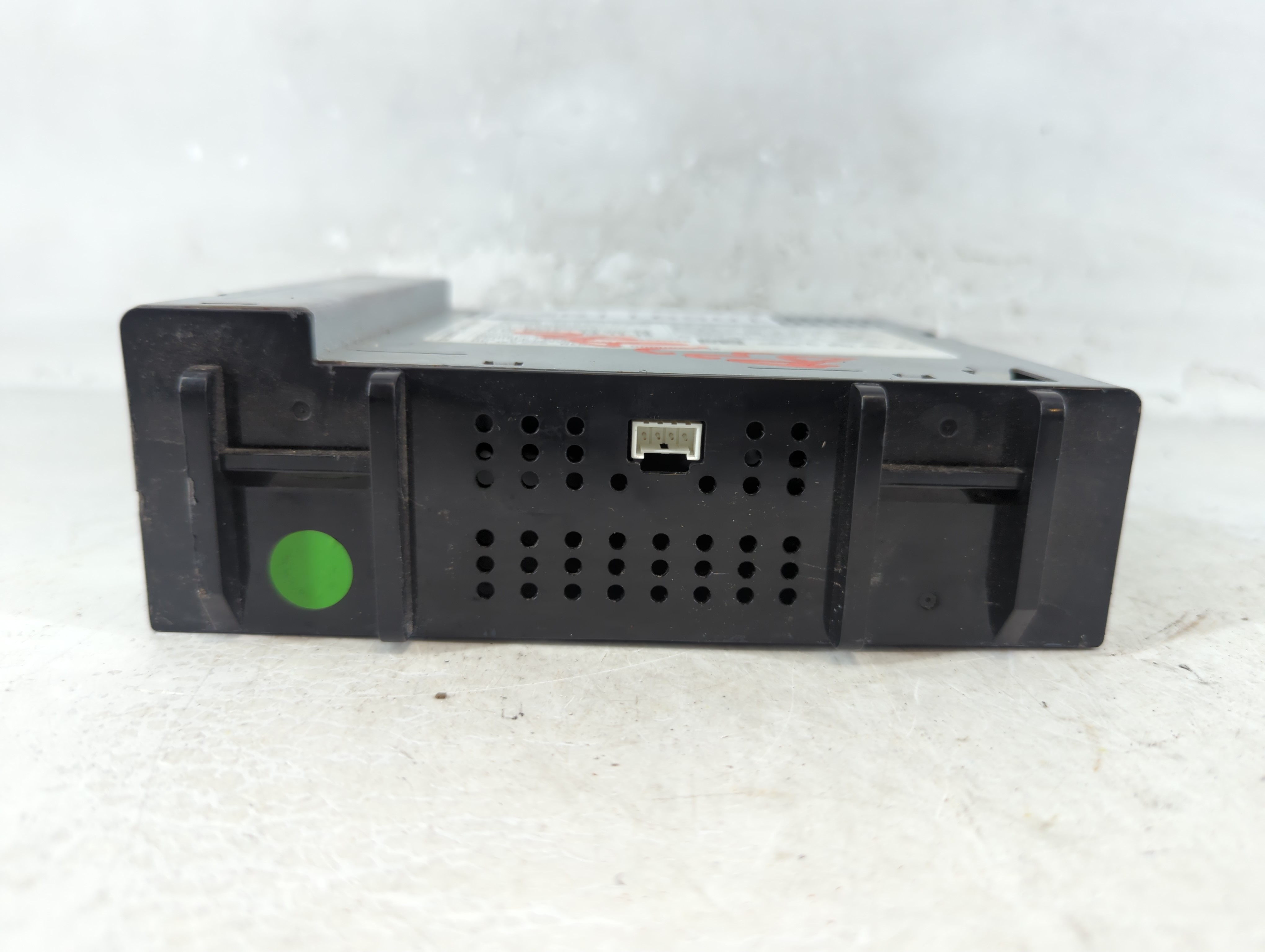 2016-2016 Chevrolet Camaro Am Fm Cd Player Radio Receiver 1059119 - Oemusedautoparts1.com