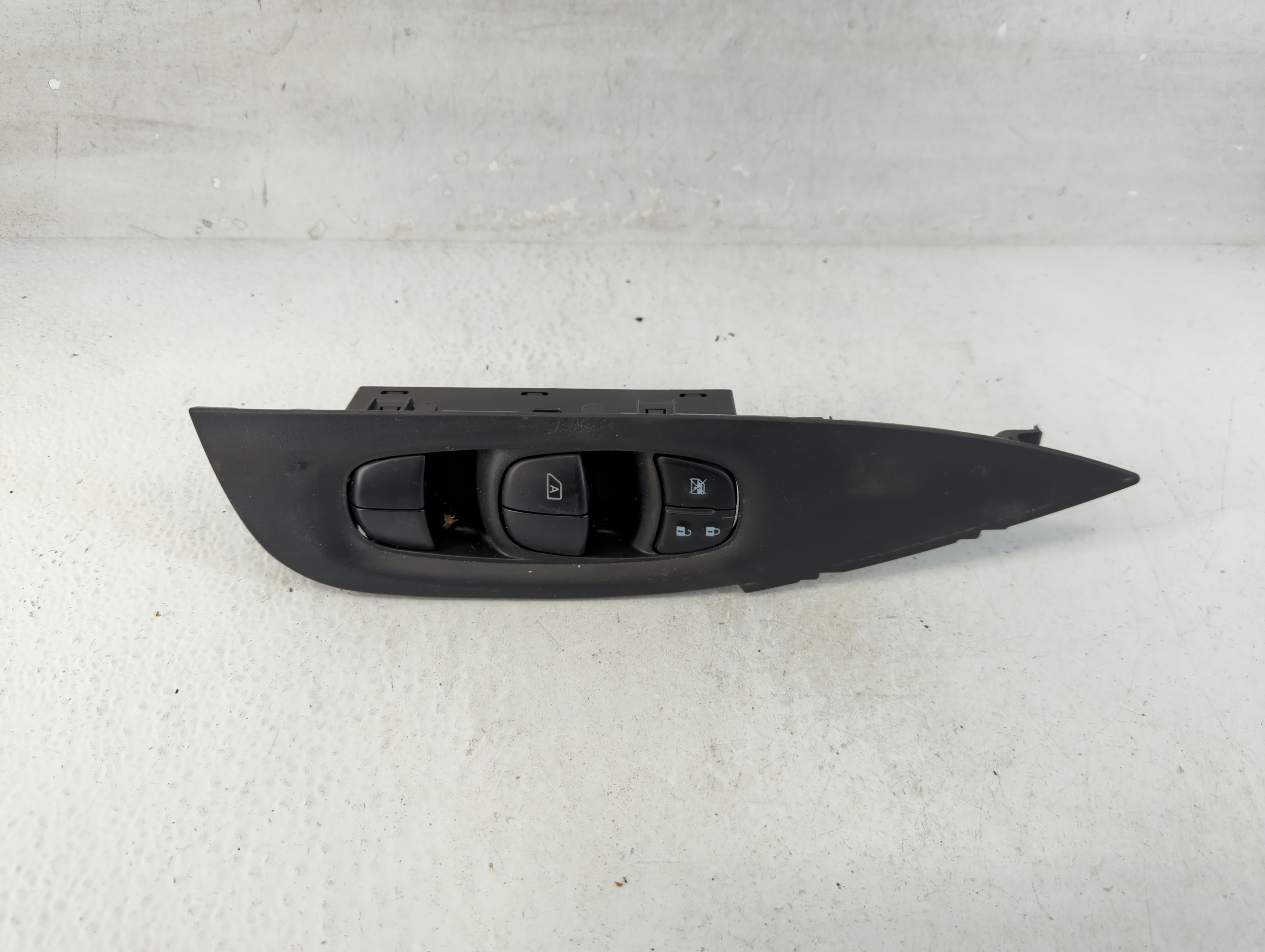 2017-2022 Nissan Rogue Sport Driver Left Door Master Power Window Switch 1059130 - Oemusedautoparts1.com
