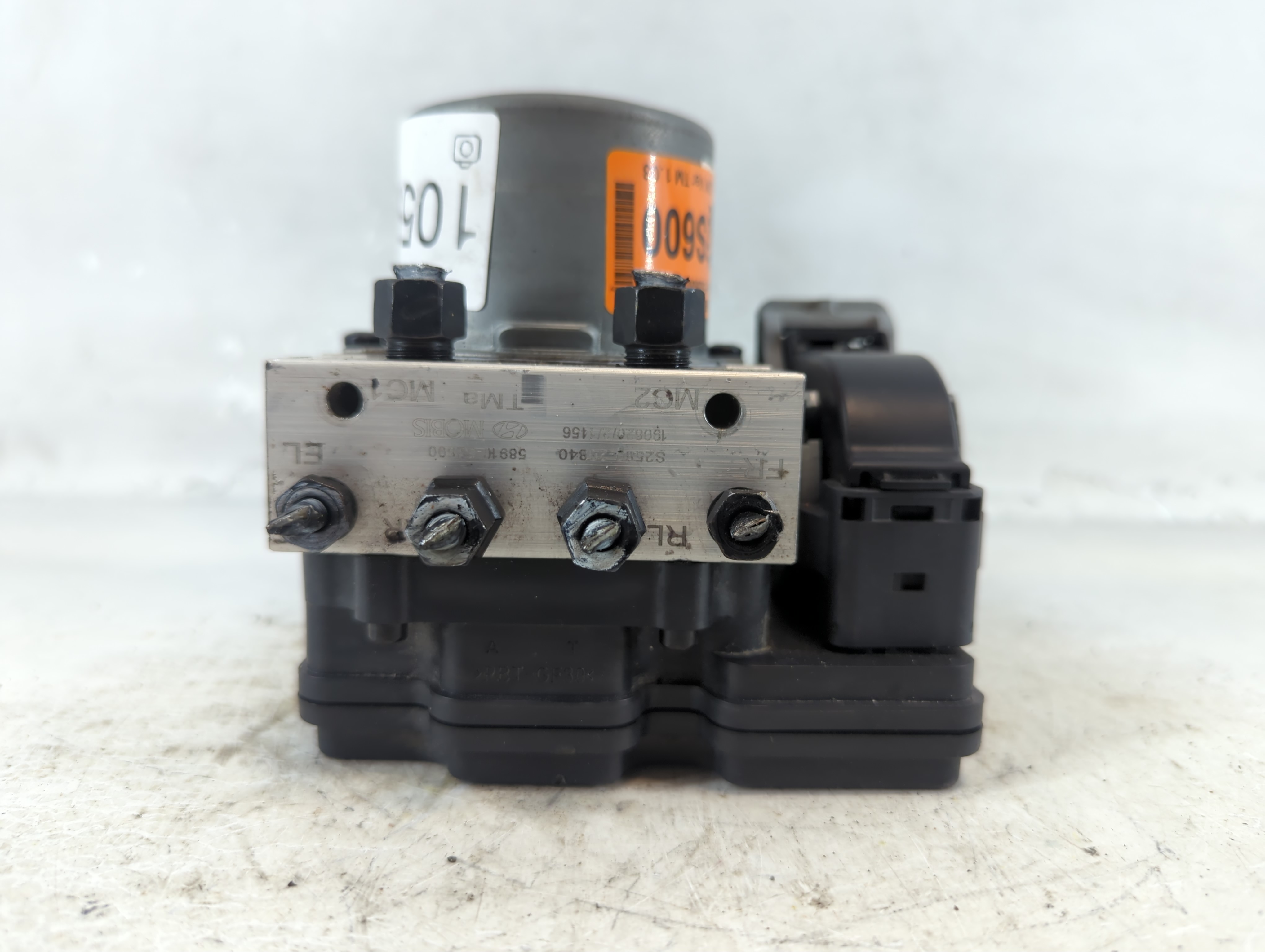 2019-2020 Hyundai Santa Fe Abs Pump Control Module 1059144 - Oemusedautoparts1.com