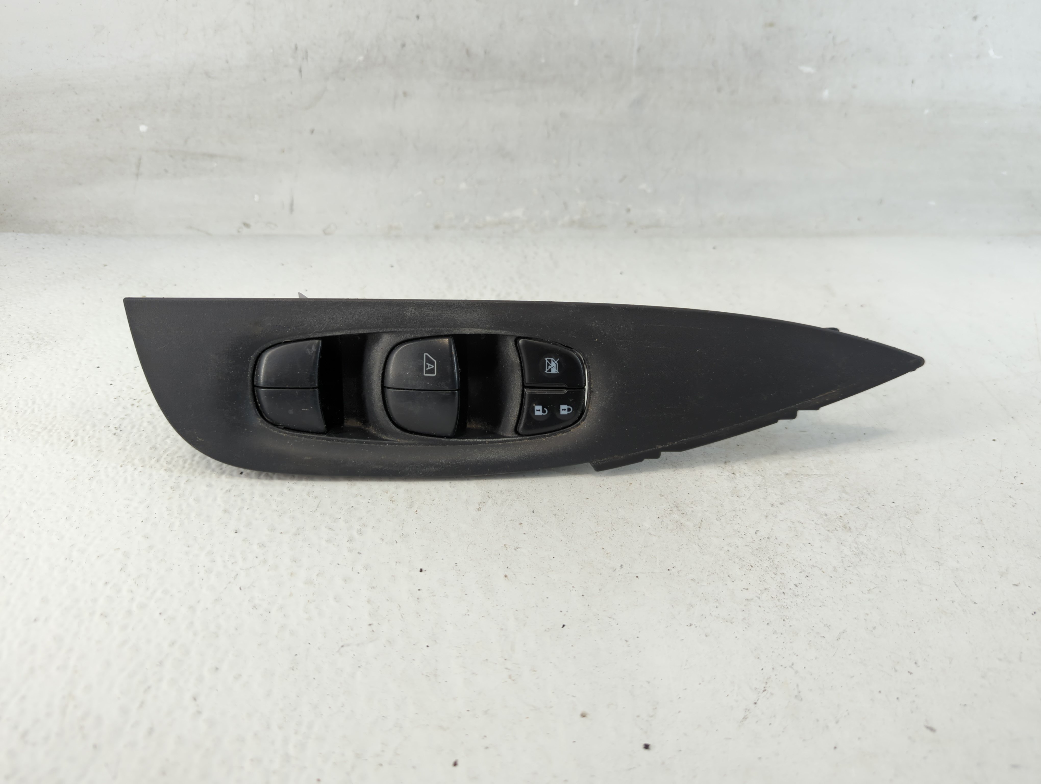 2017-2022 Nissan Rogue Sport Driver Left Door Master Power Window Switch 1059172 - Oemusedautoparts1.com