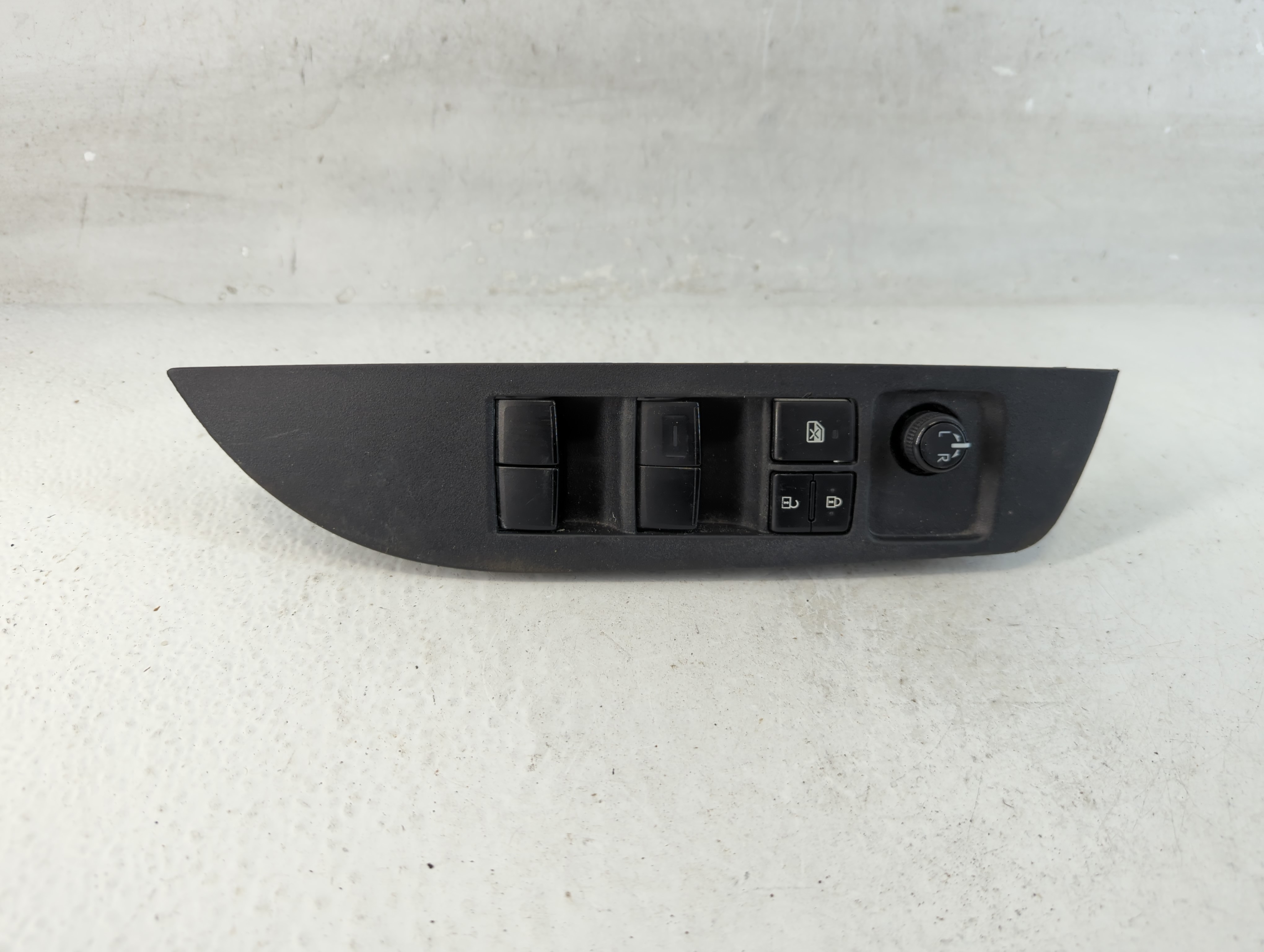 Toyota Corolla Driver Left Door Master Power Window Switch 84040-0r040 1059176 - Oemusedautoparts1.com