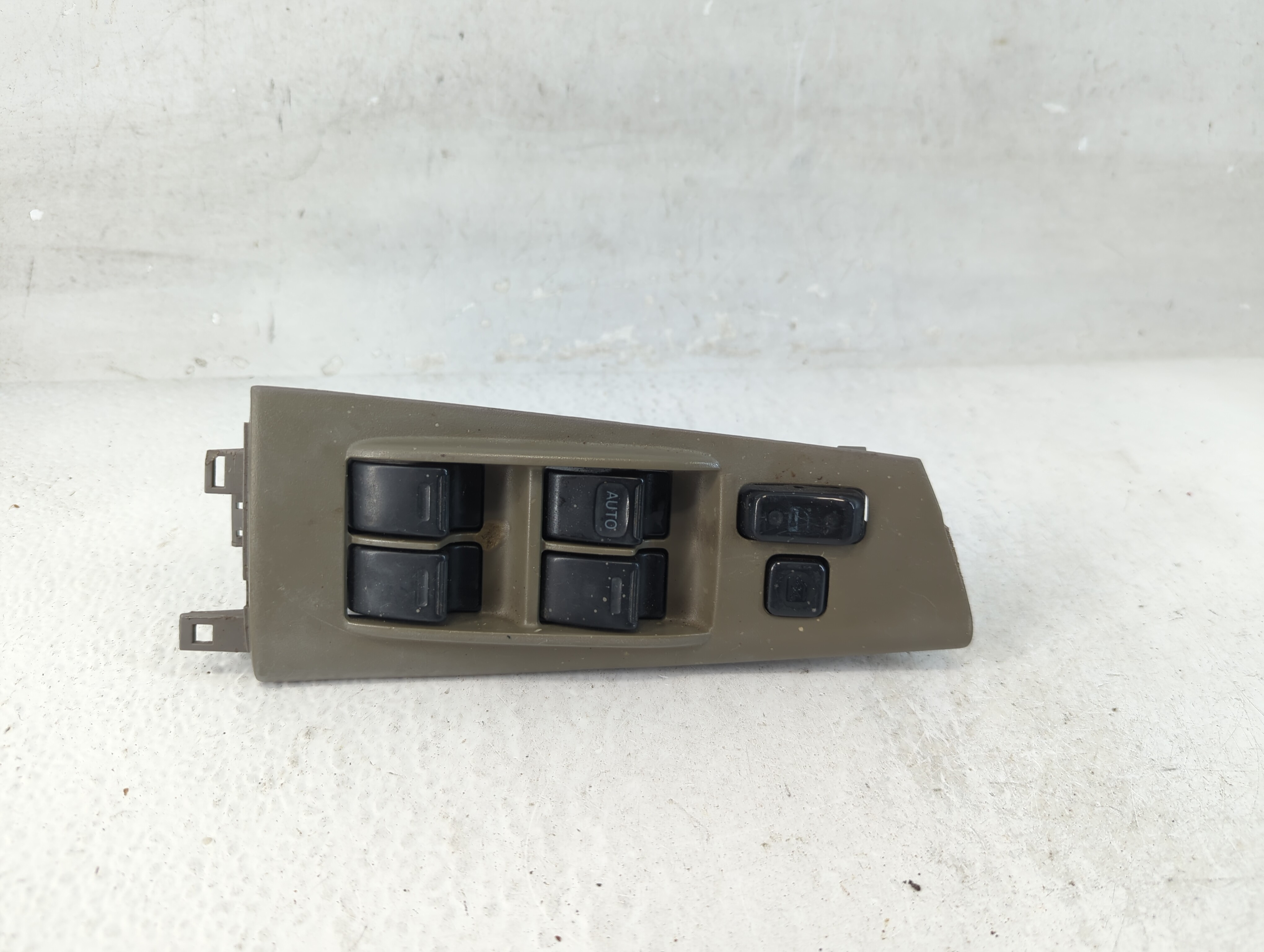 2003-2008 Toyota Corolla Driver Left Door Master Power Window Switch 1059178 - Oemusedautoparts1.com