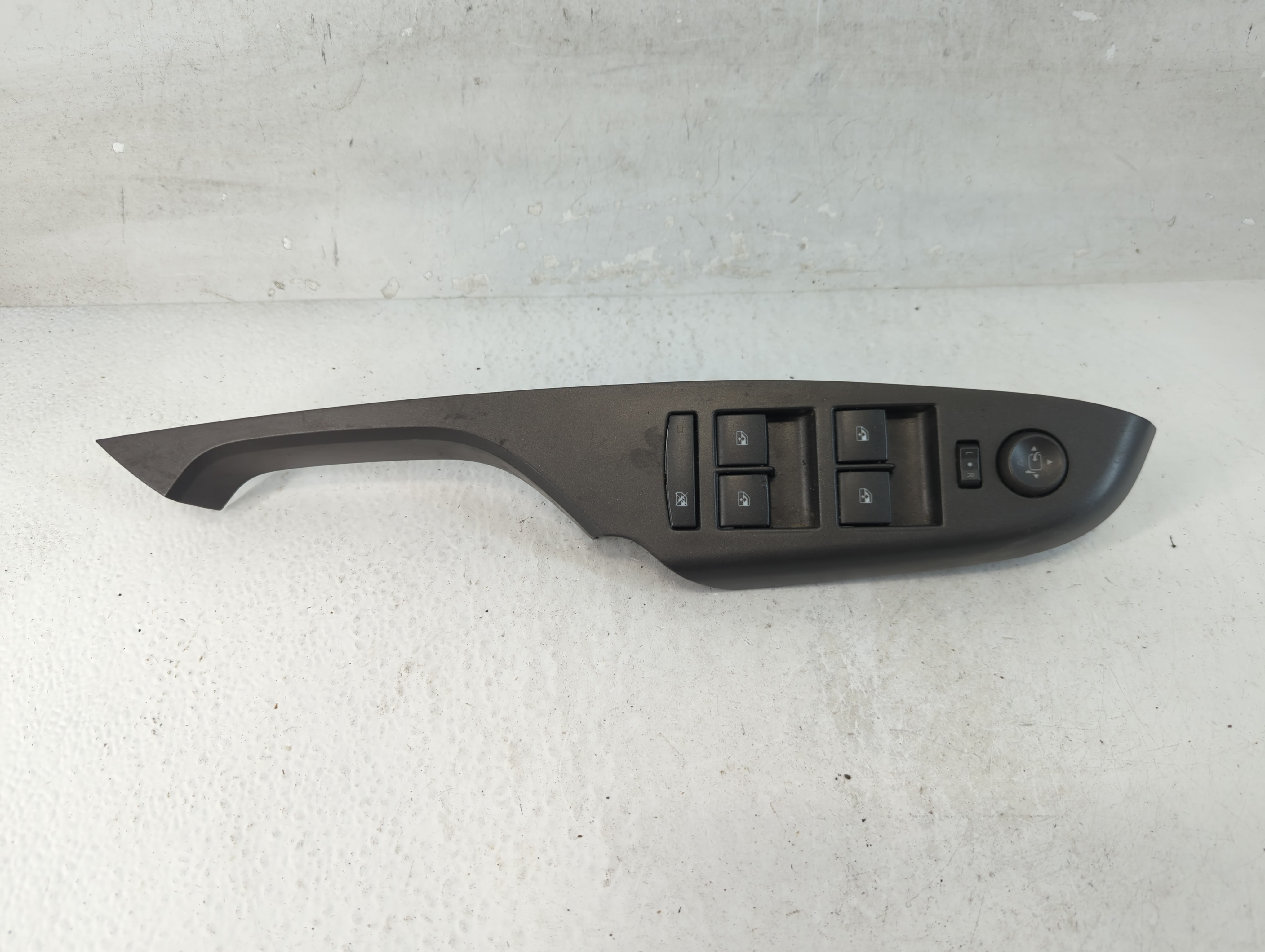 2010-2012 Cadillac Srx Driver Left Door Master Power Window Switch 1059202 - Oemusedautoparts1.com