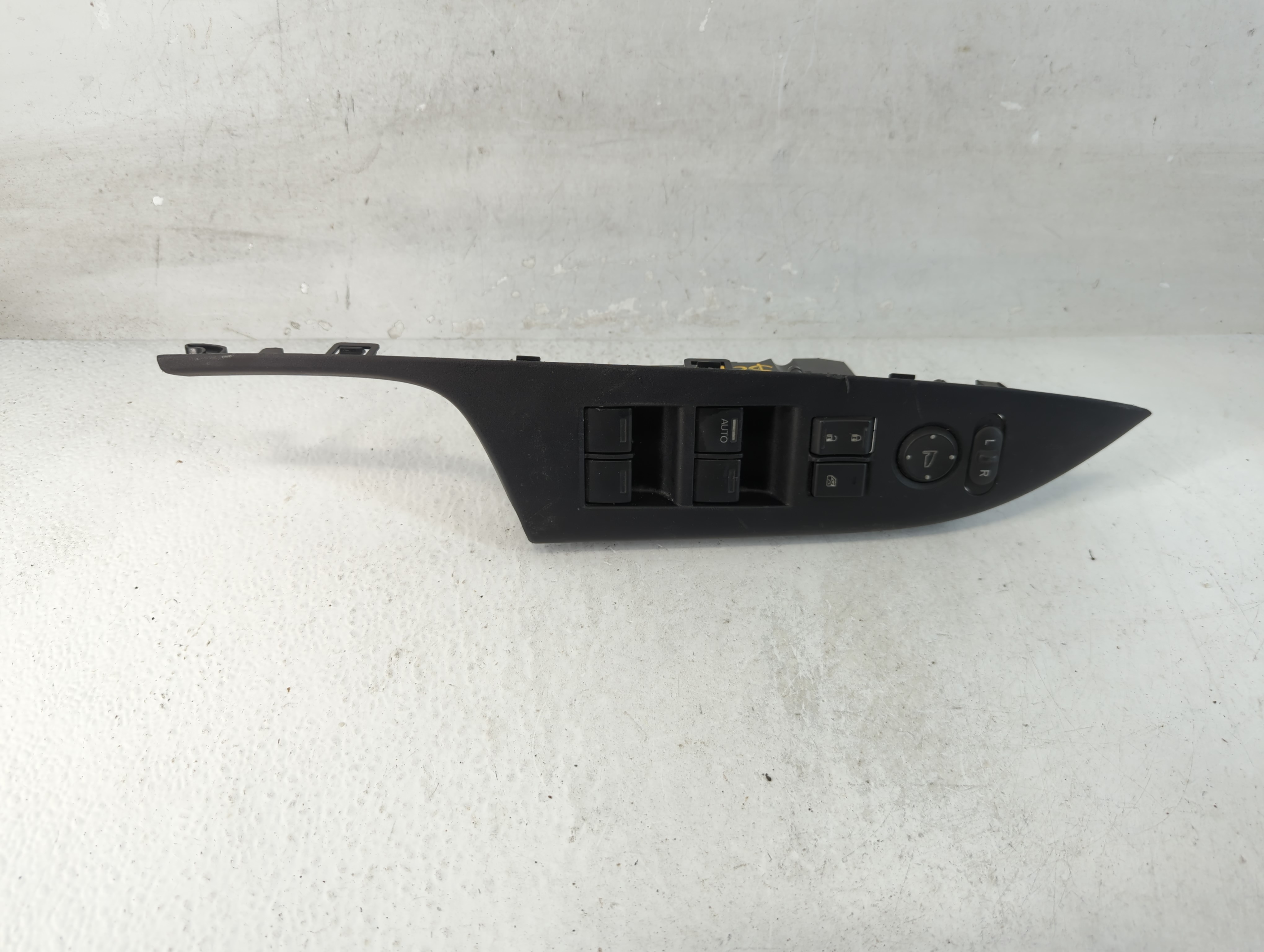 Picture of 2013-2017 Honda Accord Driver Left Door Master Power Window Switch 1059211