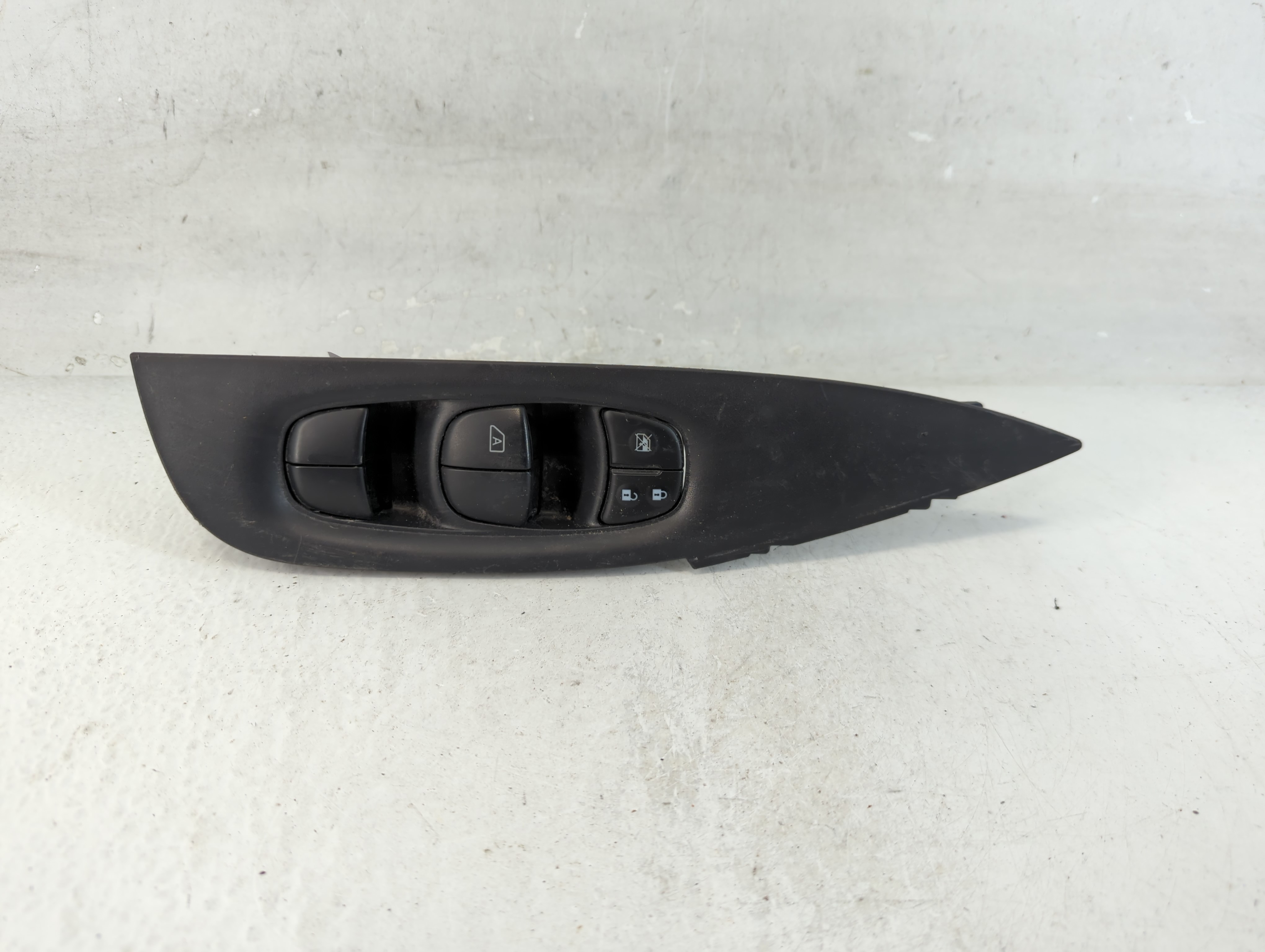 2014-2020 Nissan Rogue Driver Left Door Master Power Window Switch 1059217 - Oemusedautoparts1.com