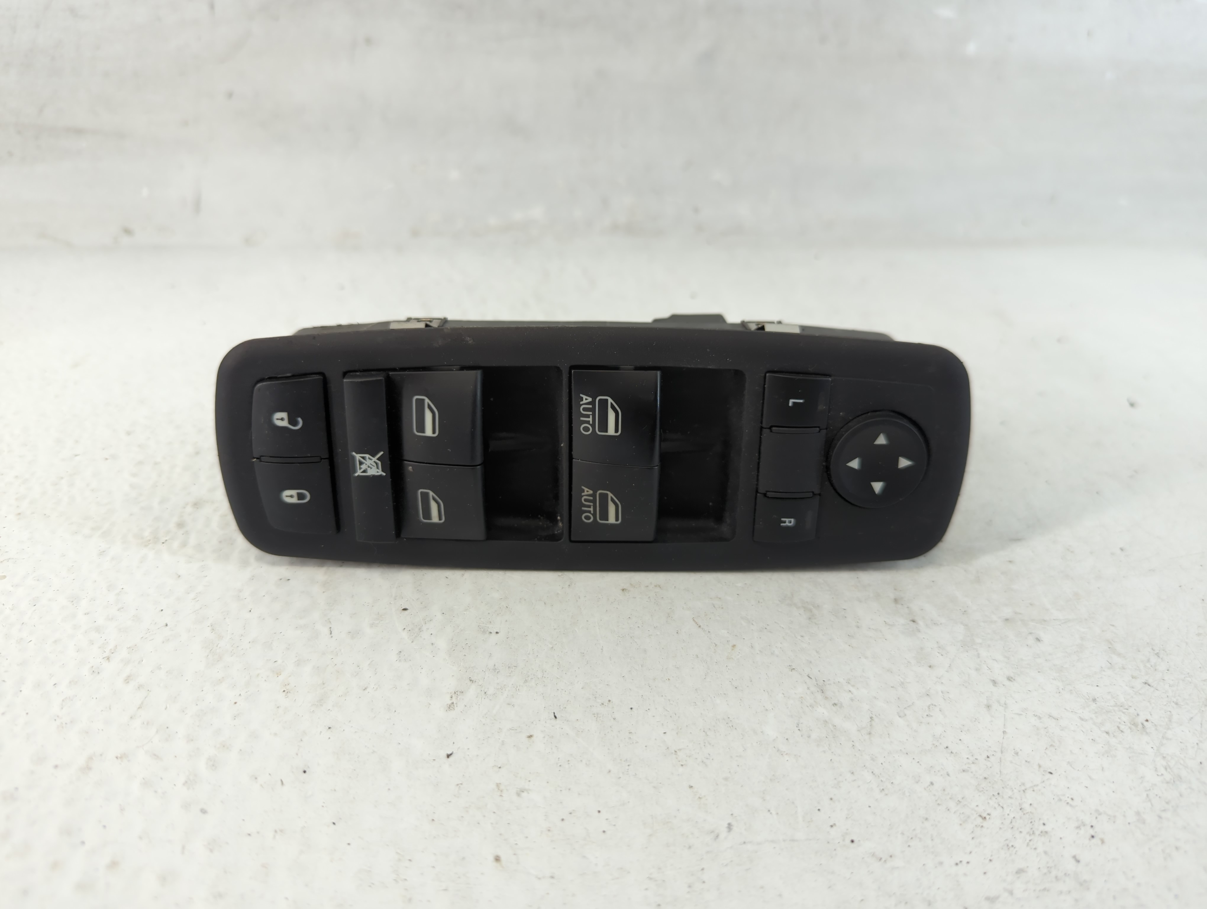 2009-2014 Volkswagen Routan Driver Left Door Master Power Window Switch 1059224 - Oemusedautoparts1.com