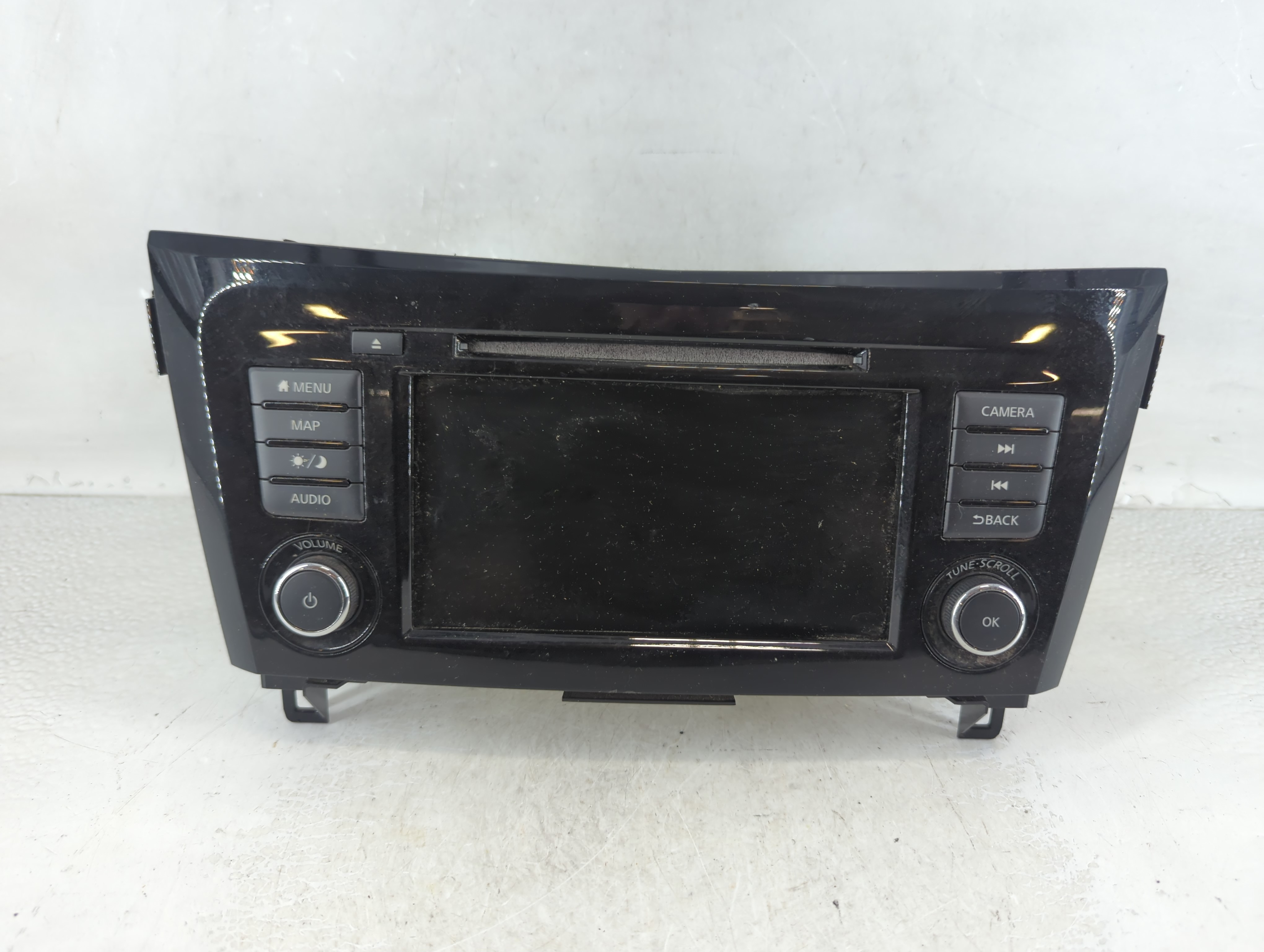 2018-2020 Nissan Rogue Am Fm Cd Player Radio Receiver 1059236 - Oemusedautoparts1.com