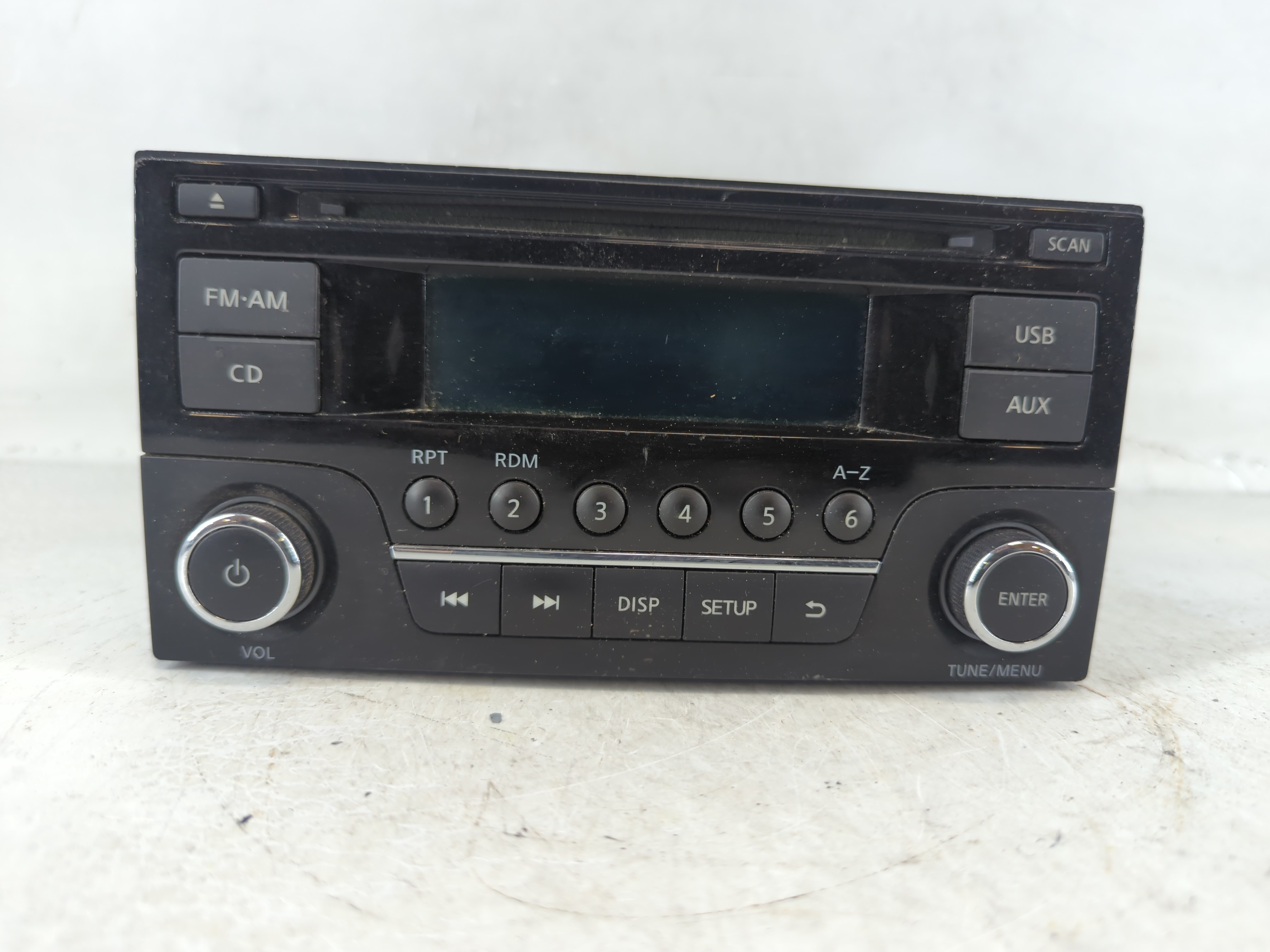 2015-2018 Nissan Versa Am Fm Cd Player Radio Receiver 1059242 - Oemusedautoparts1.com