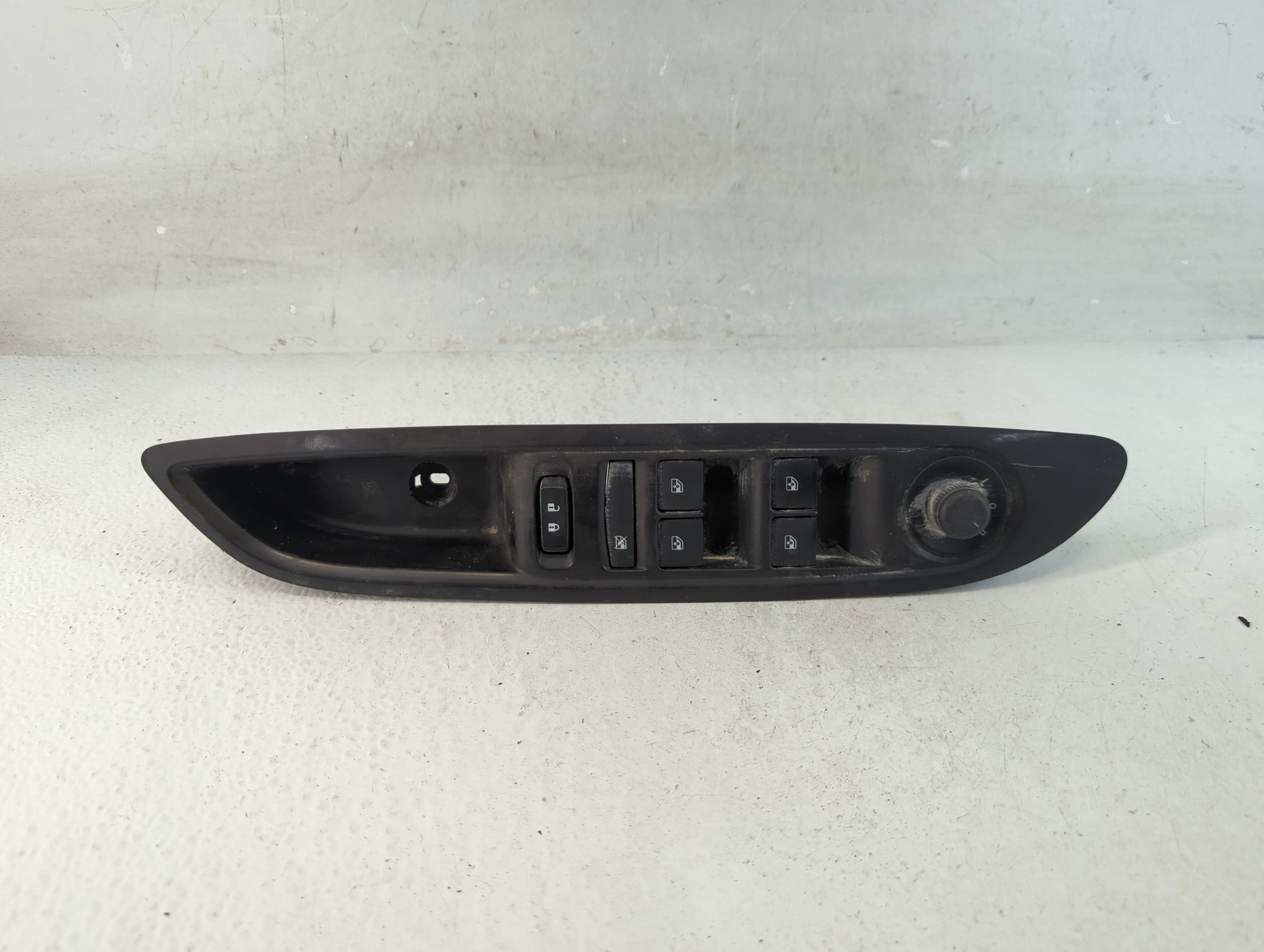 2017-2020 Buick Encore Driver Left Door Master Power Window Switch 1059253 - Oemusedautoparts1.com