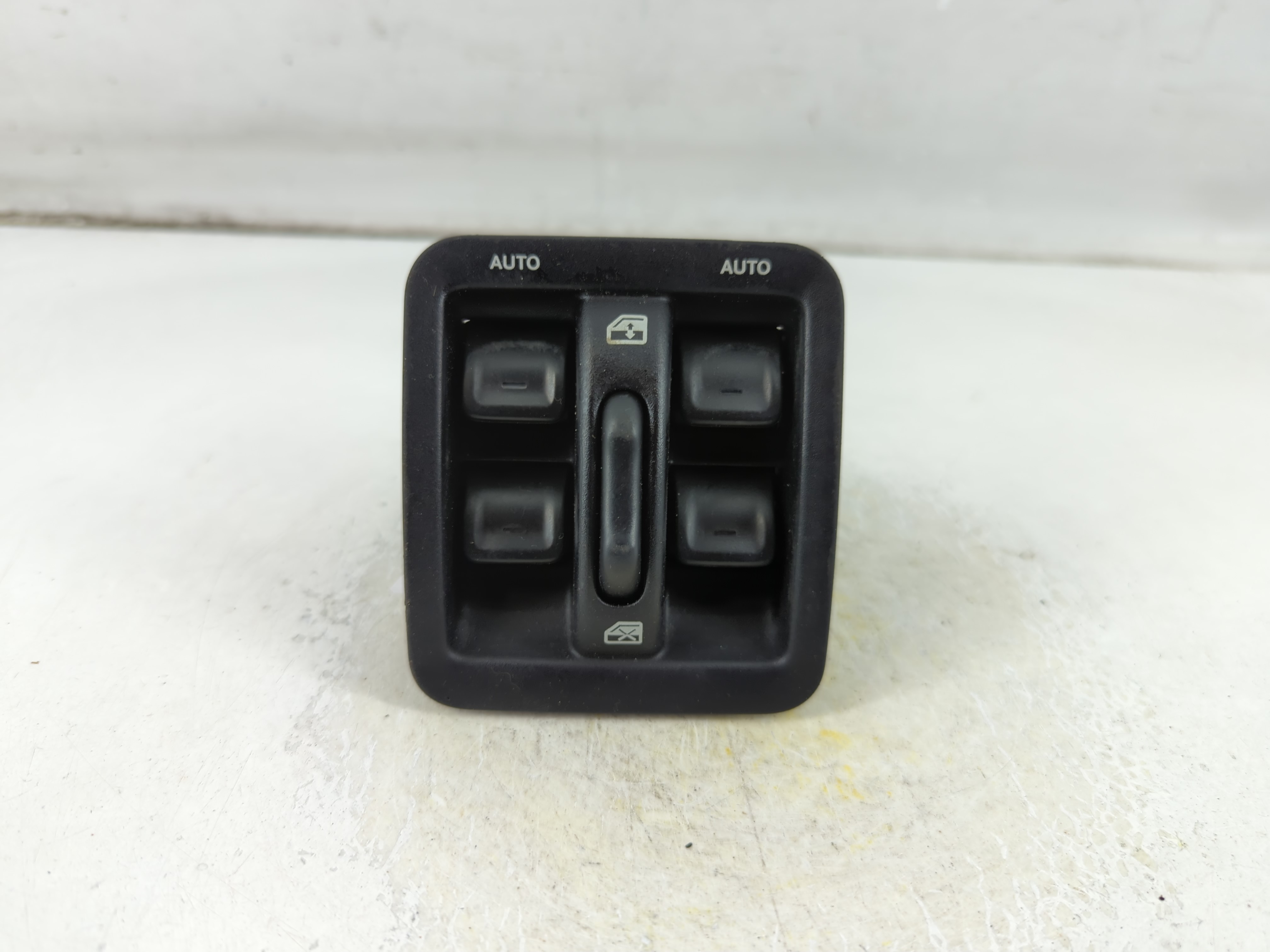 2011-2018 Jeep Wrangler Driver Left Door Master Power Window Switch 1059259 - Oemusedautoparts1.com