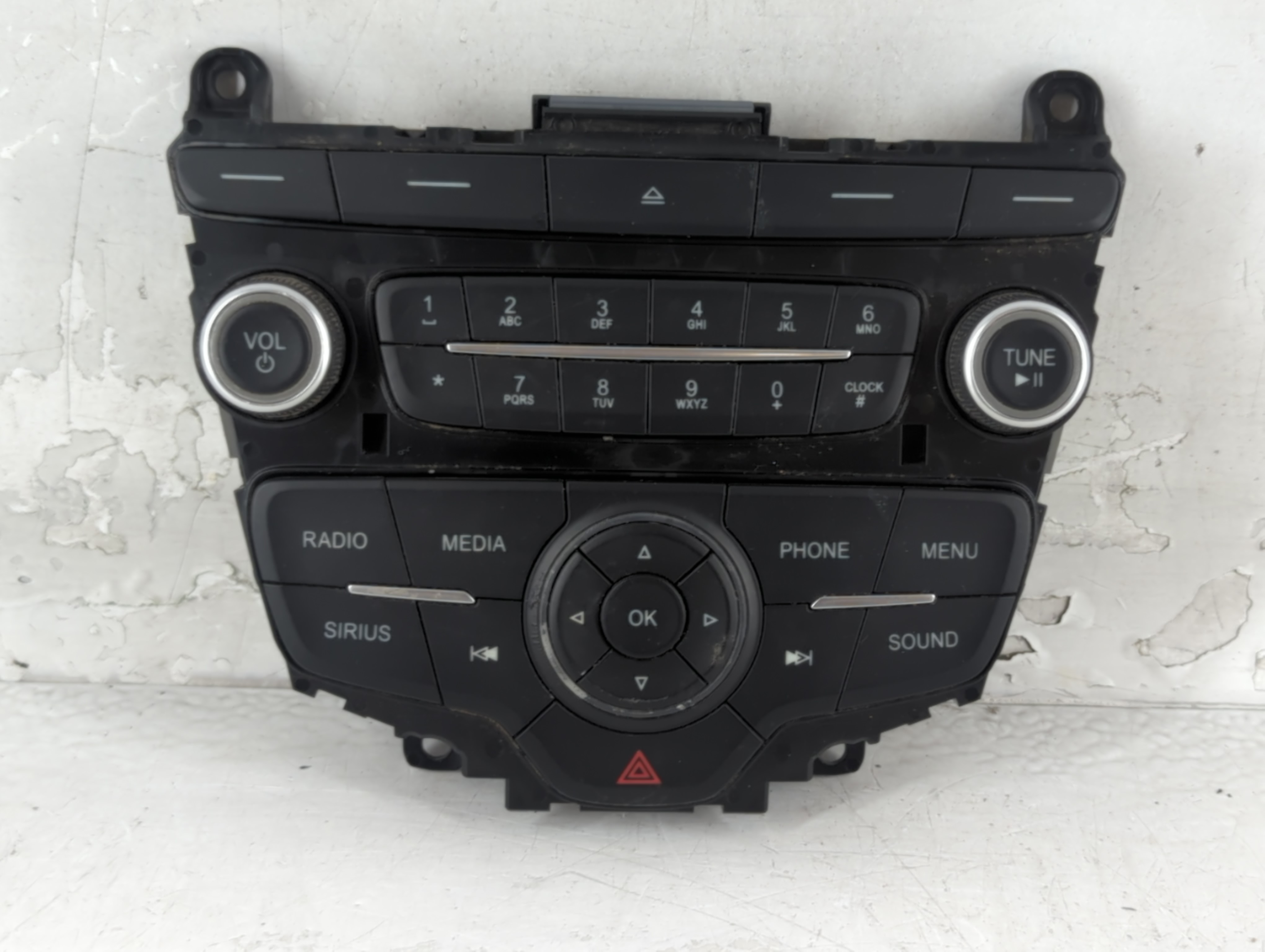 2017-2019 Ford Escape Am Fm Cd Player Radio Receiver 1059655 - Oemusedautoparts1.com