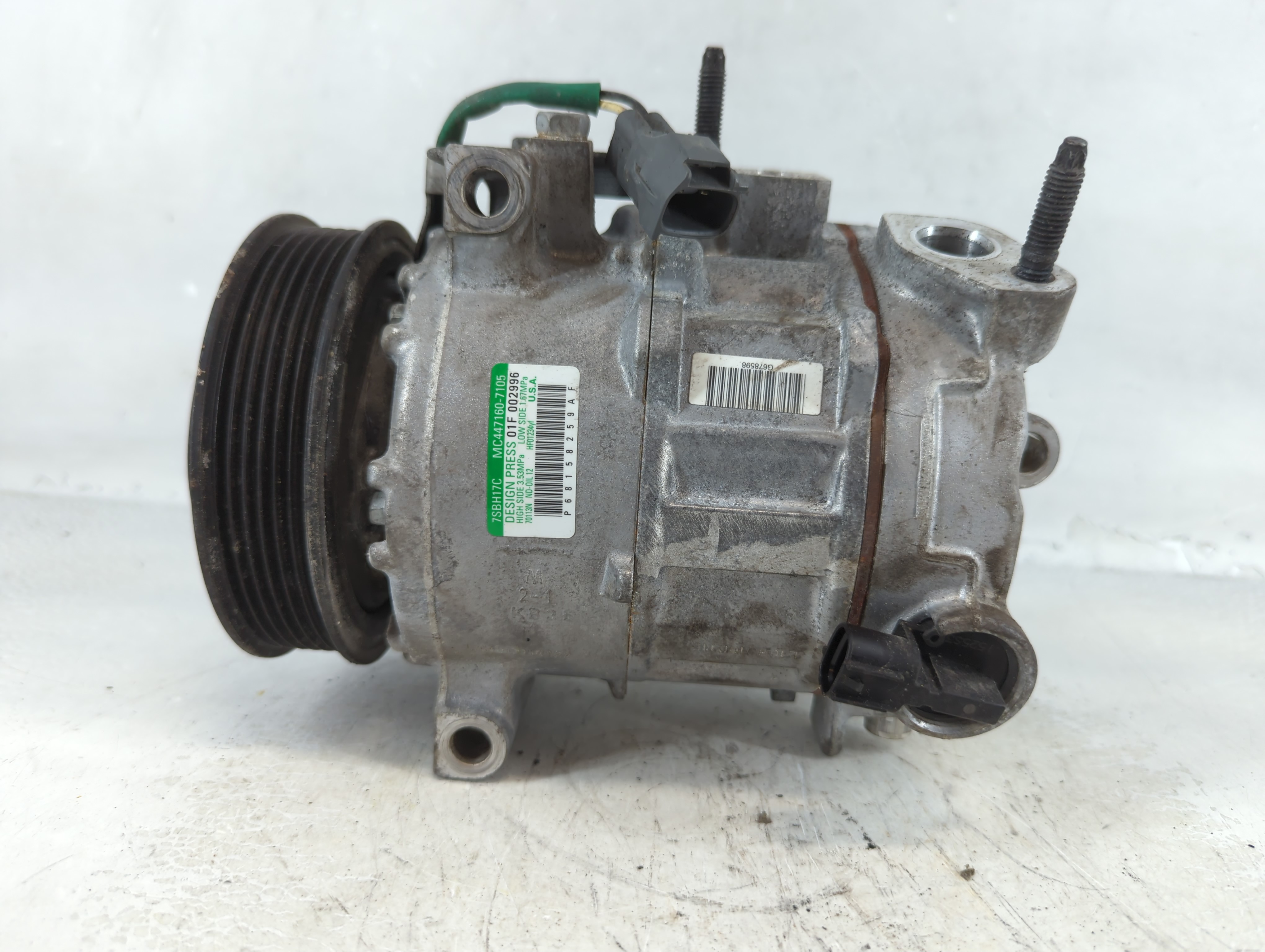 Picture of 2015-2022 Dodge Challenger Air Conditioning A/c Ac Compressor Oem 1059670