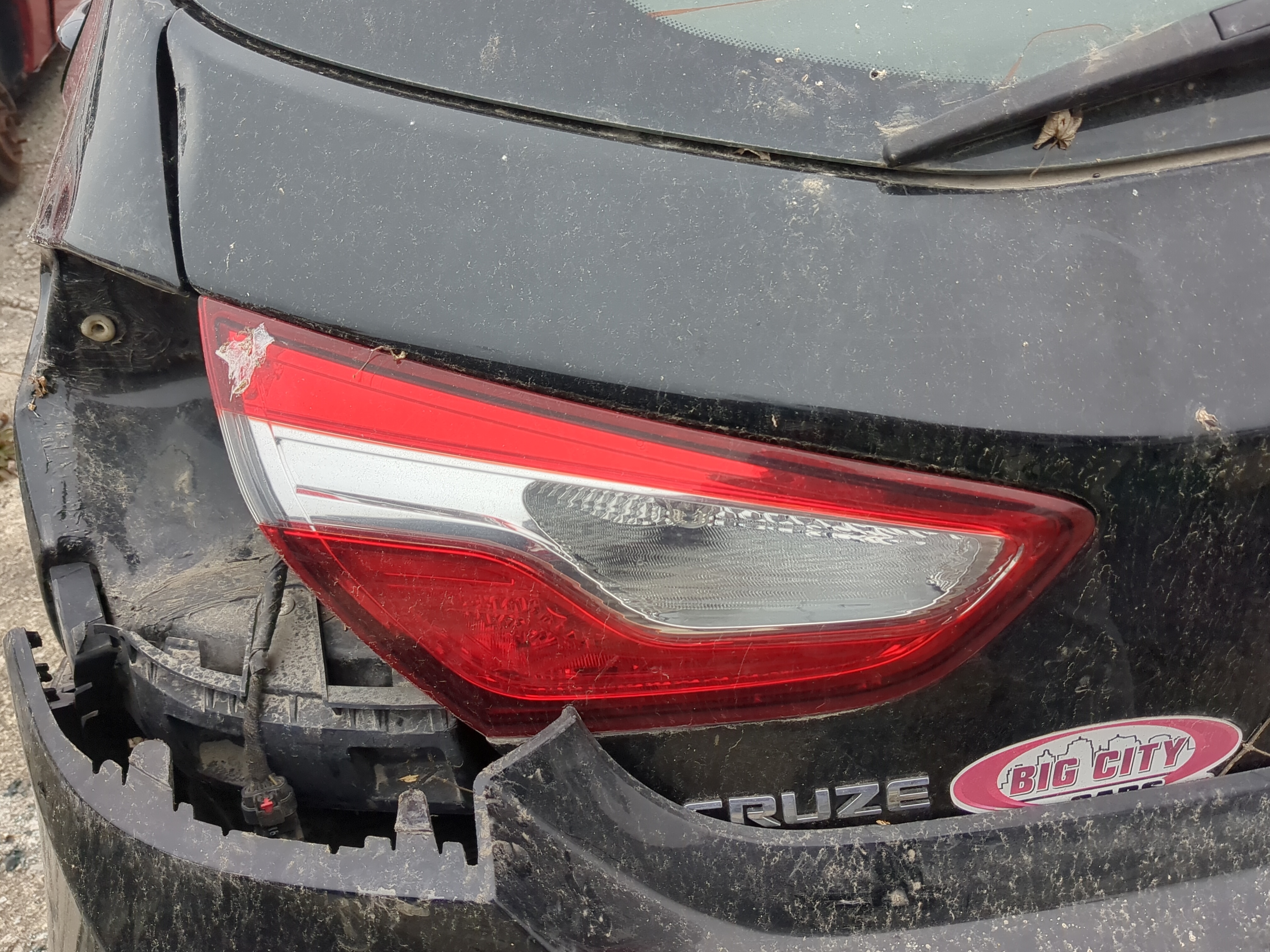 2018 CHEVROLET CRUZE Driver Left Side Tail Light Taillight Deck Lid Mounted  - Oemusedautoparts1.com