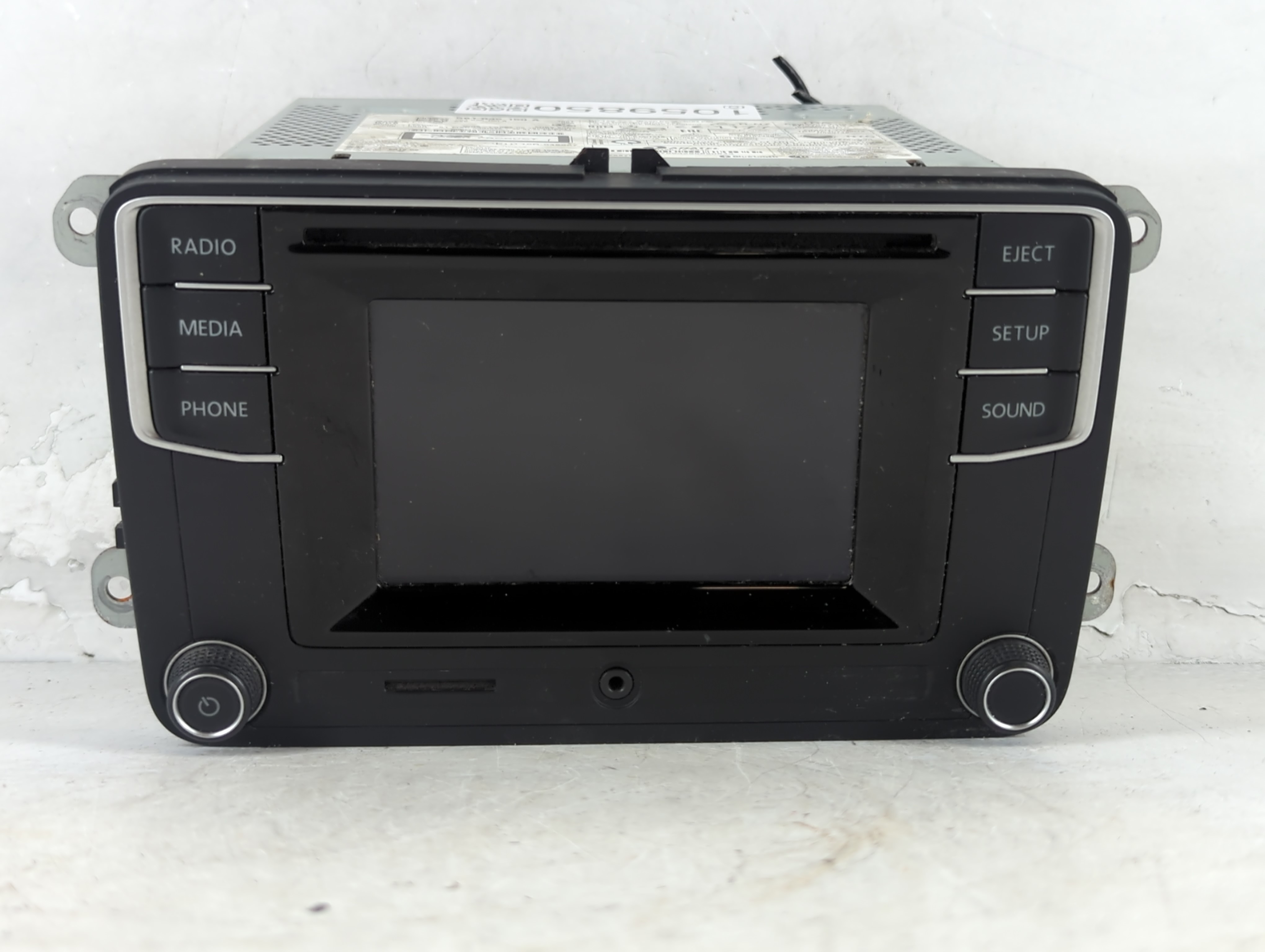 2017-2017 Volkswagen Passat Am Fm Cd Player Radio Receiver 1059850 - Oemusedautoparts1.com