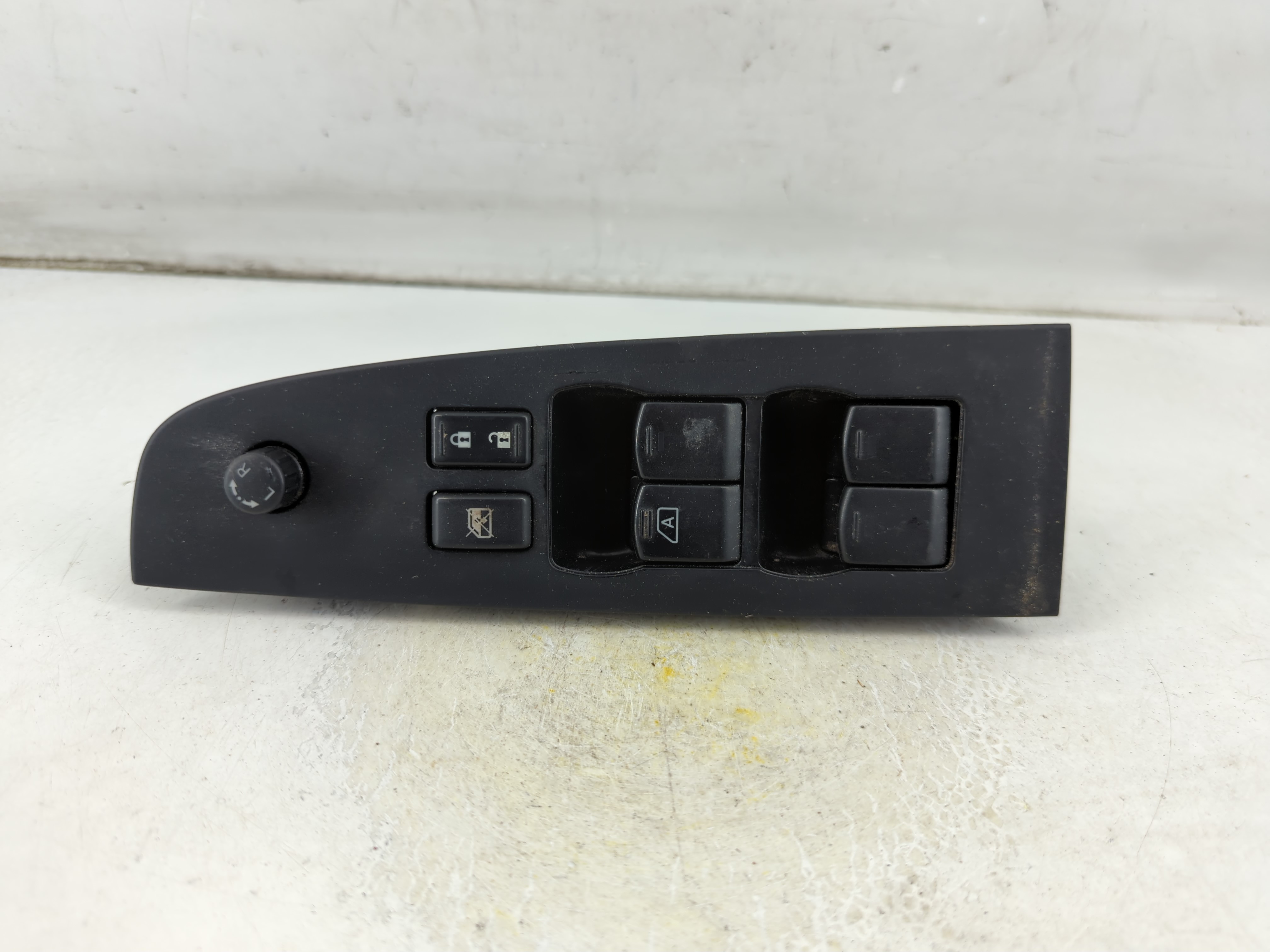 2007-2012 Nissan Altima Driver Left Door Master Power Window Switch 1059860 - Oemusedautoparts1.com