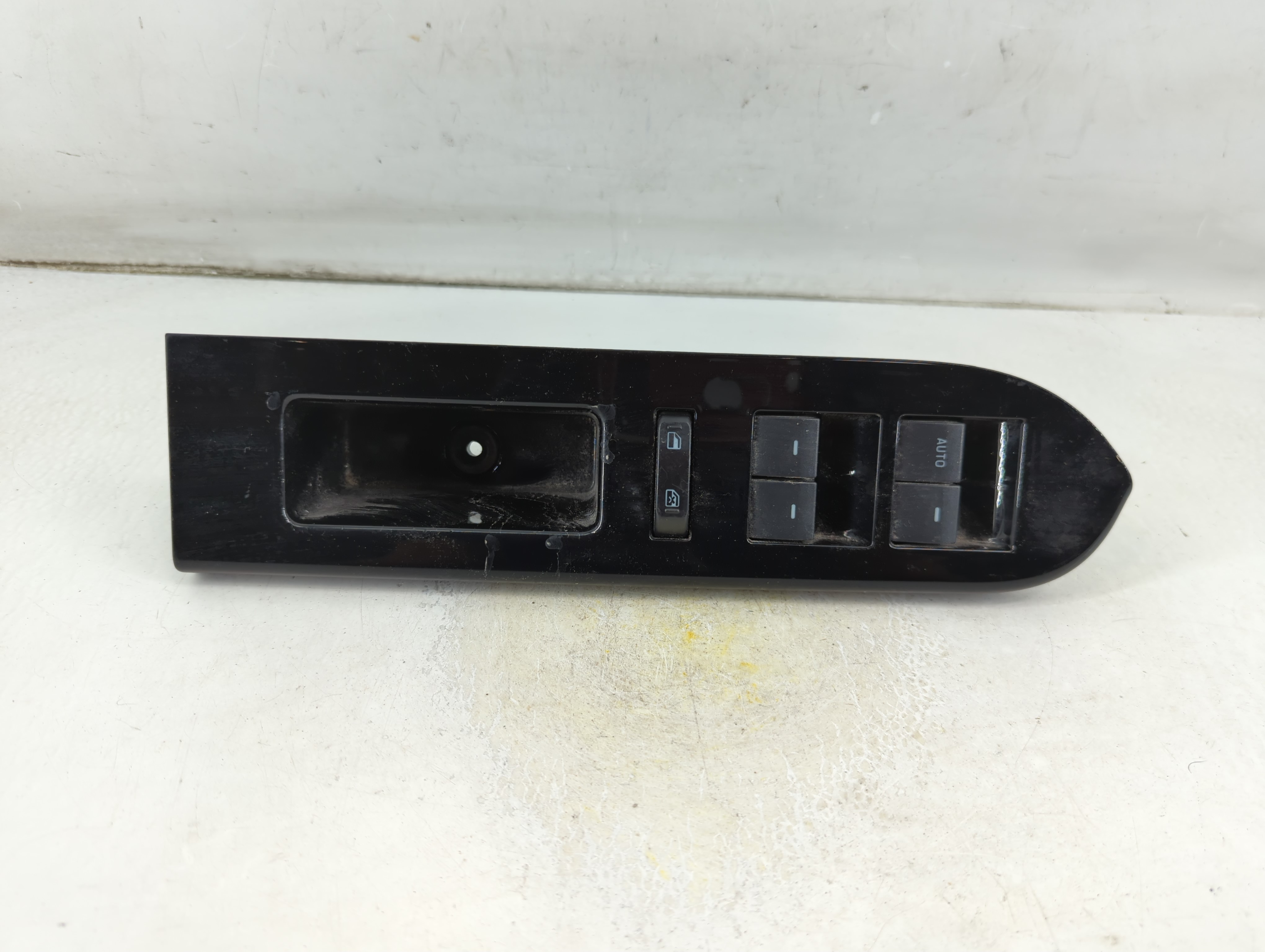 2008-2012 Ford Escape Driver Left Door Master Power Window Switch 1059862 - Oemusedautoparts1.com