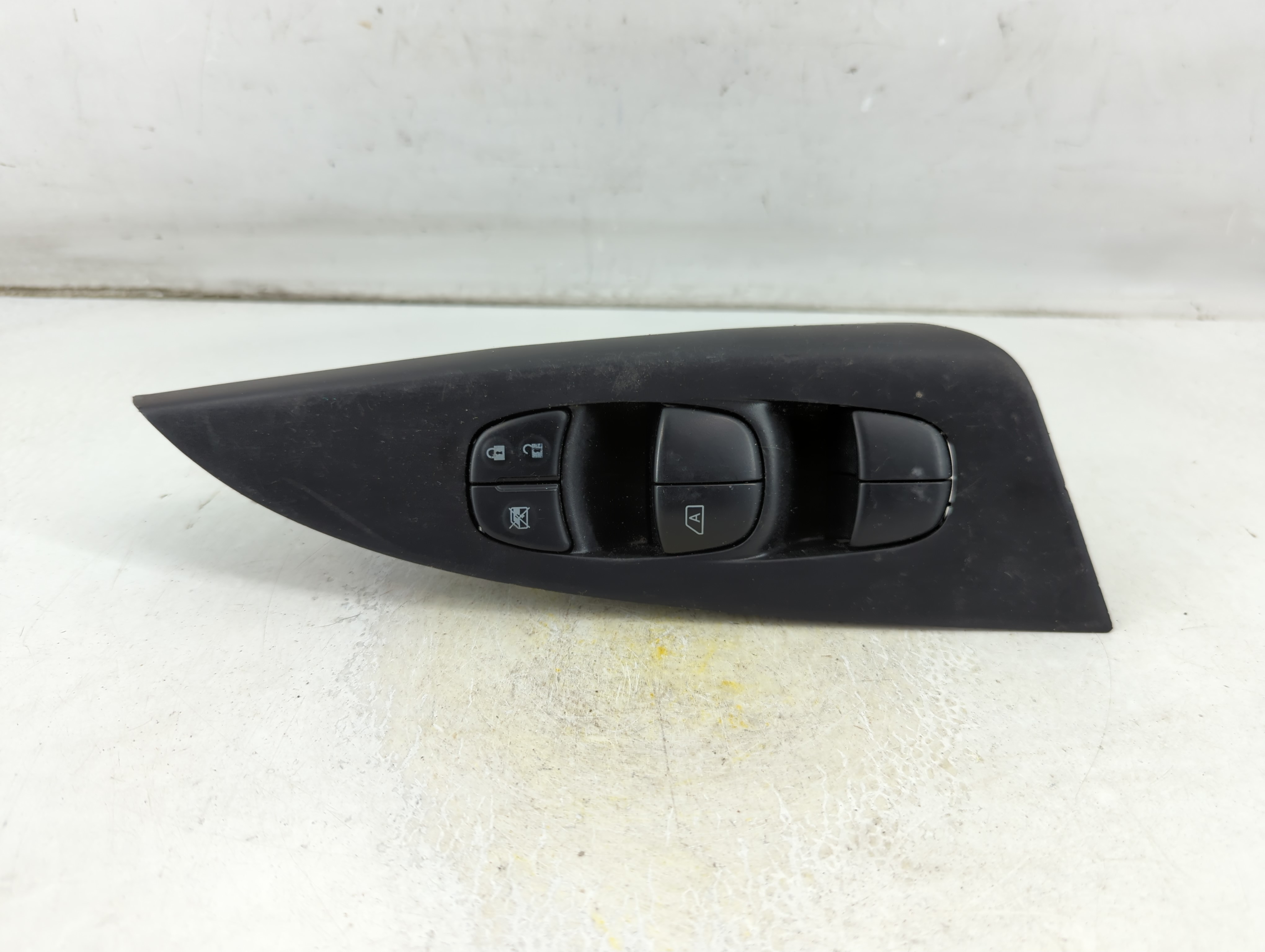 2013-2019 Nissan Sentra Driver Left Door Master Power Window Switch 1059865 - Oemusedautoparts1.com