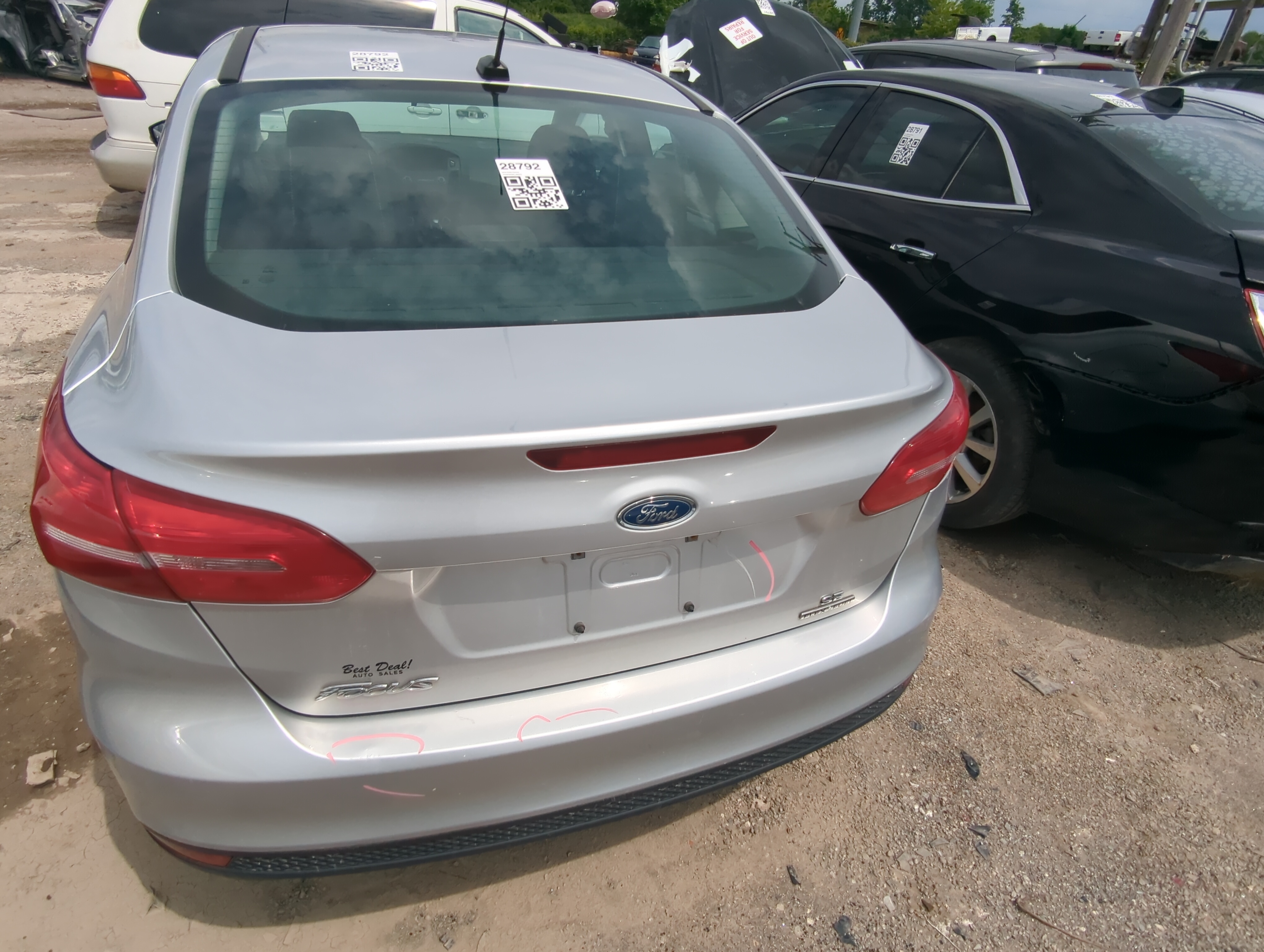 Picture of 2015-2018 Ford Focus Rear Bumper Assembly Oem 1060051