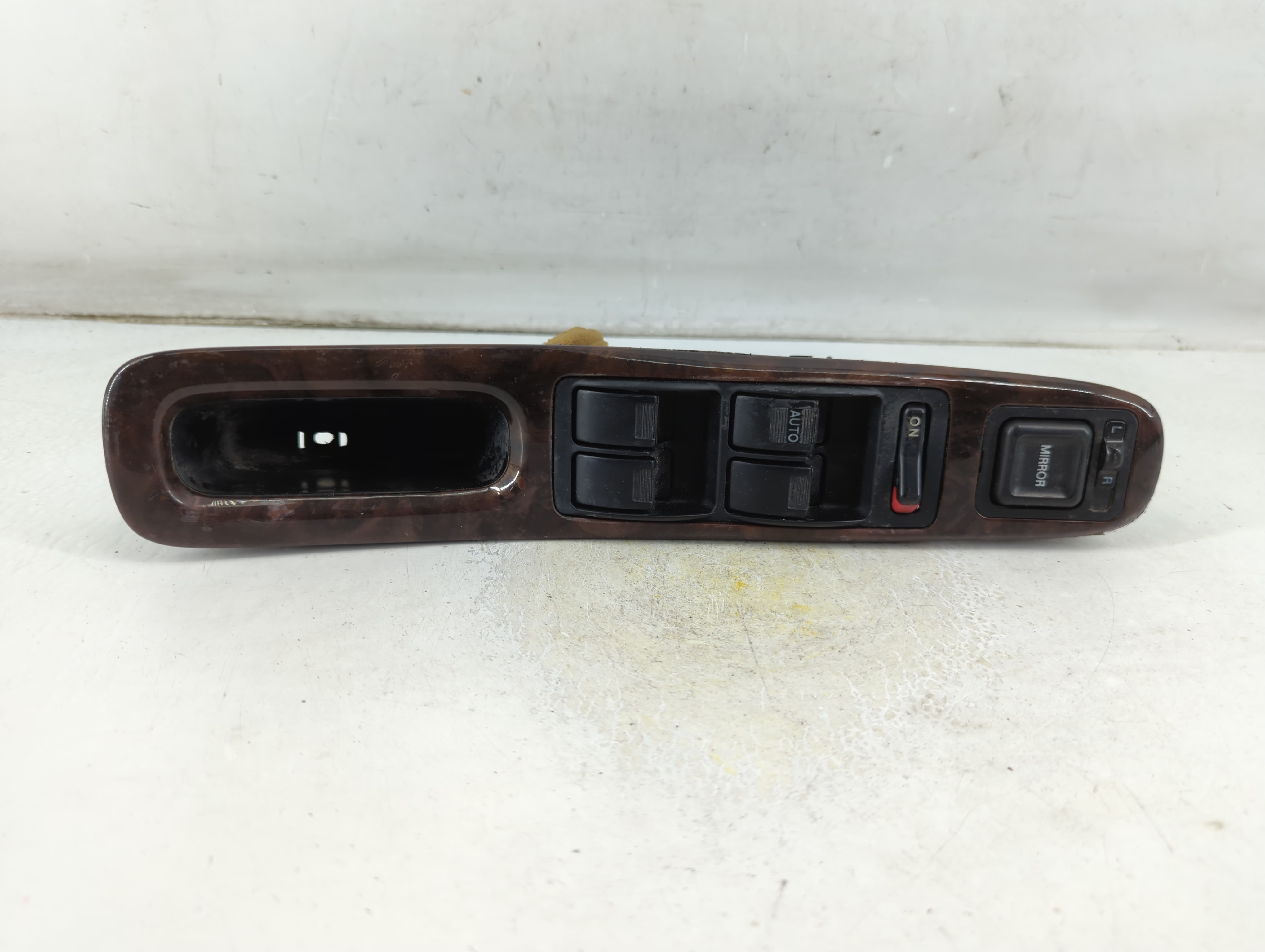 1998-2002 Honda Accord Driver Left Door Master Power Window Switch 1060209 - Oemusedautoparts1.com
