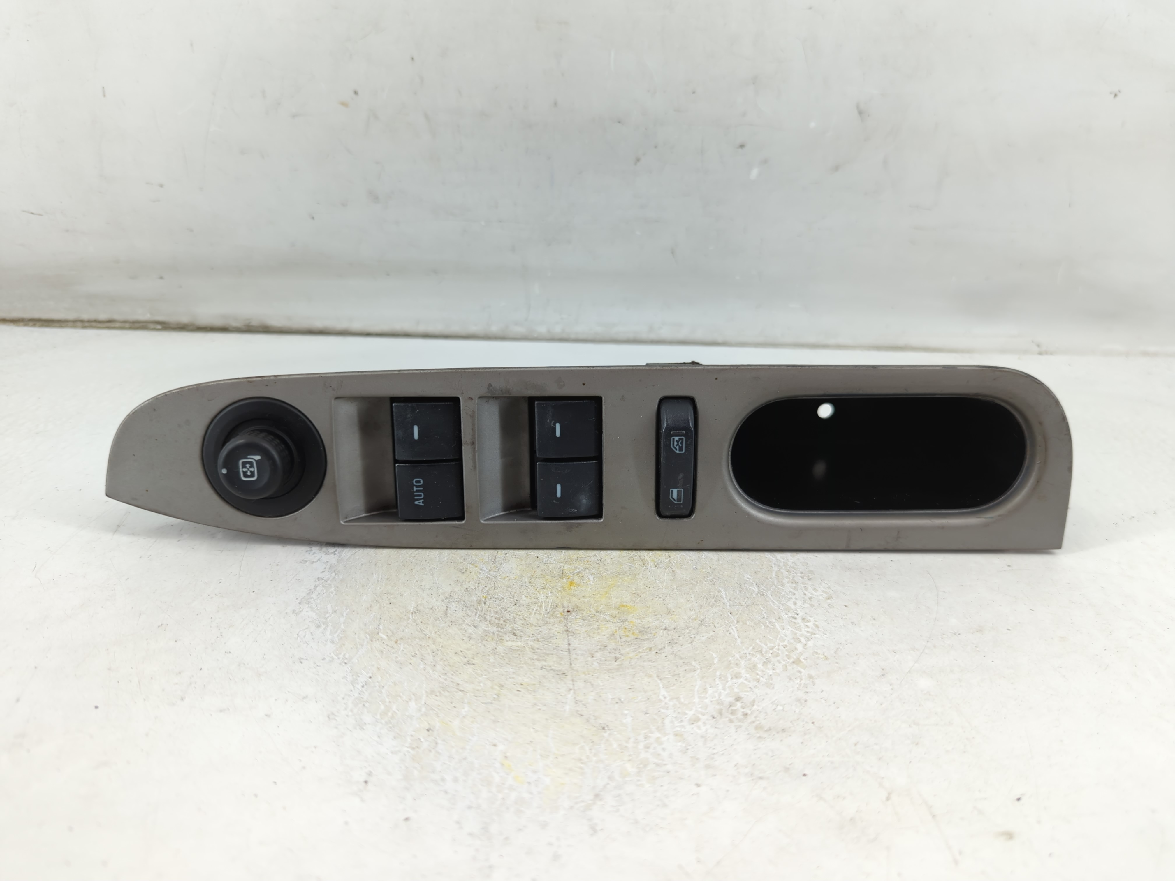 2010-2012 Ford Fusion Driver Left Door Master Power Window Switch 1060216 - Oemusedautoparts1.com