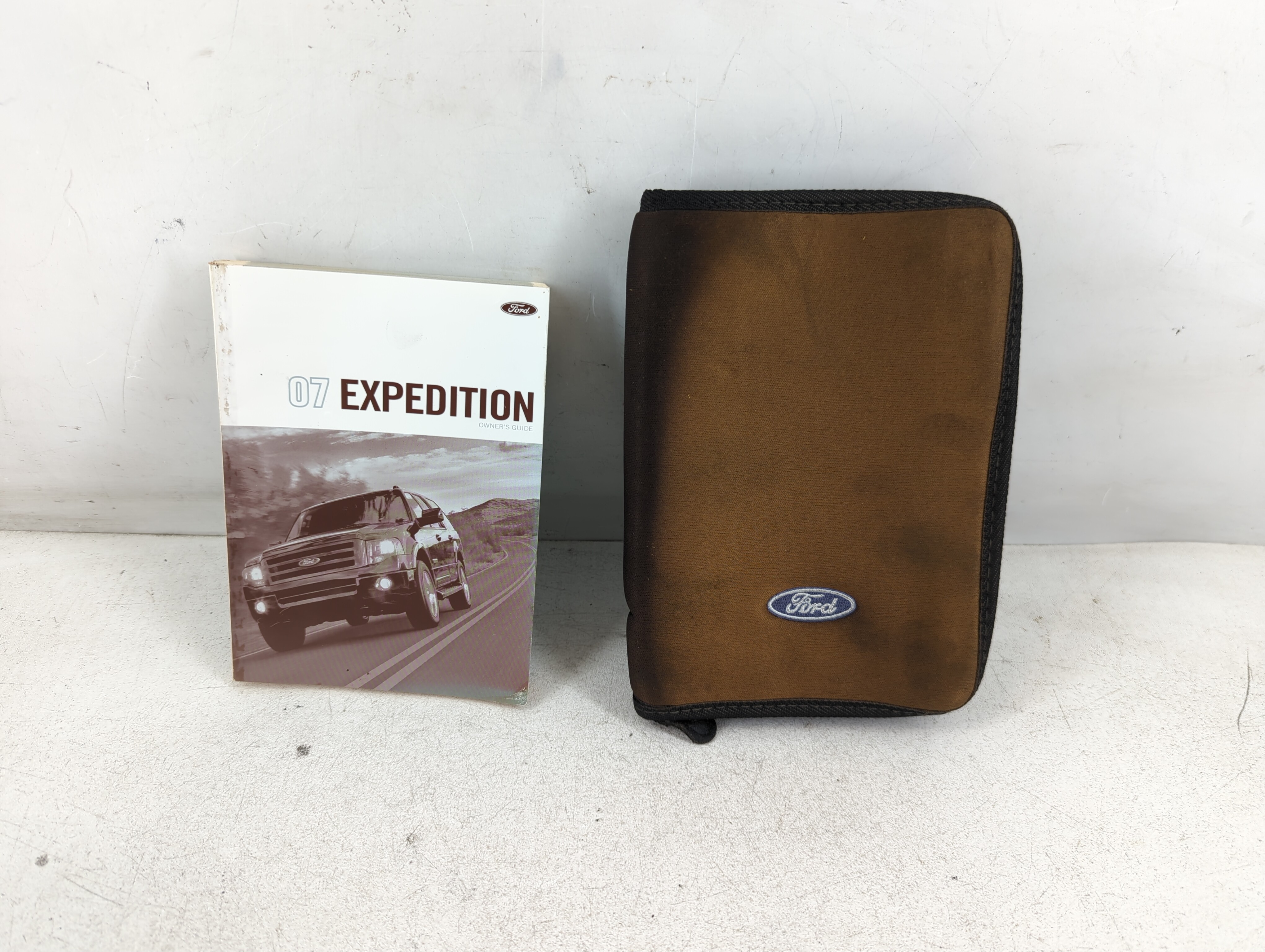 2007 Ford Expedition Owners Manual Book Guide 1060376 - Oemusedautoparts1.com