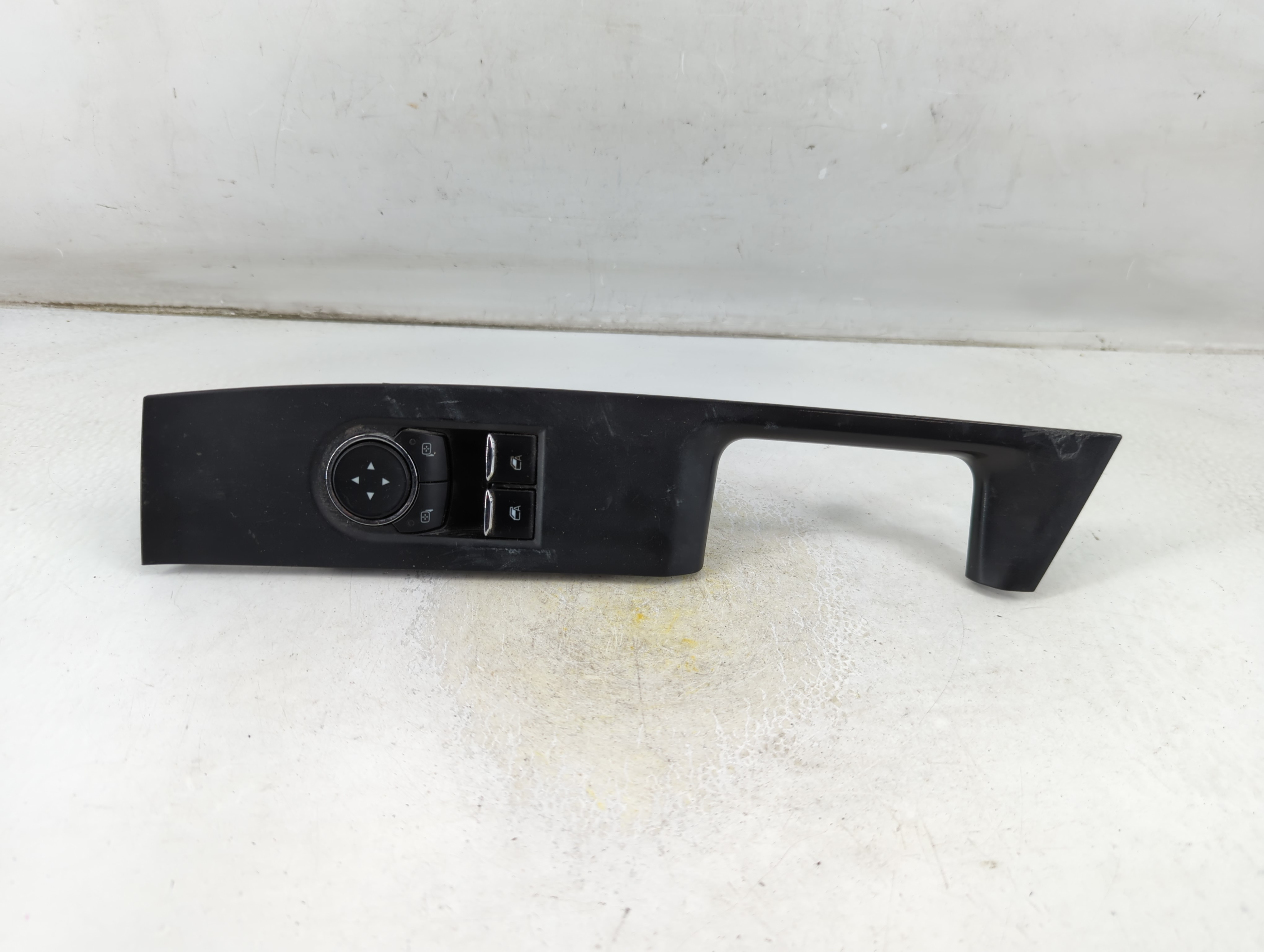 2021-2022 Ford F-150 Driver Left Door Master Power Window Switch 1060400 - Oemusedautoparts1.com