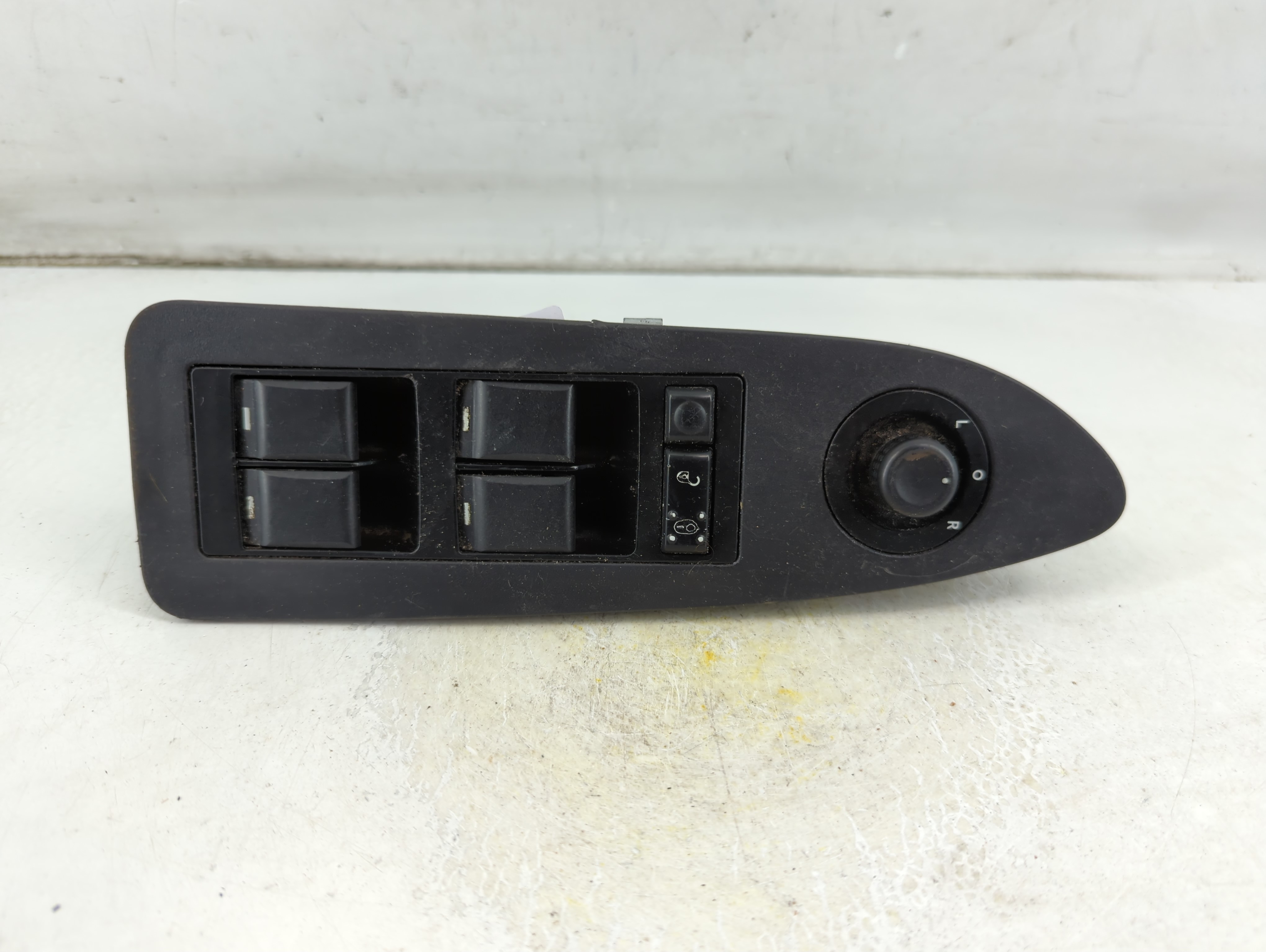 2006-2010 Dodge Charger Driver Left Door Master Power Window Switch 1060410 - Oemusedautoparts1.com