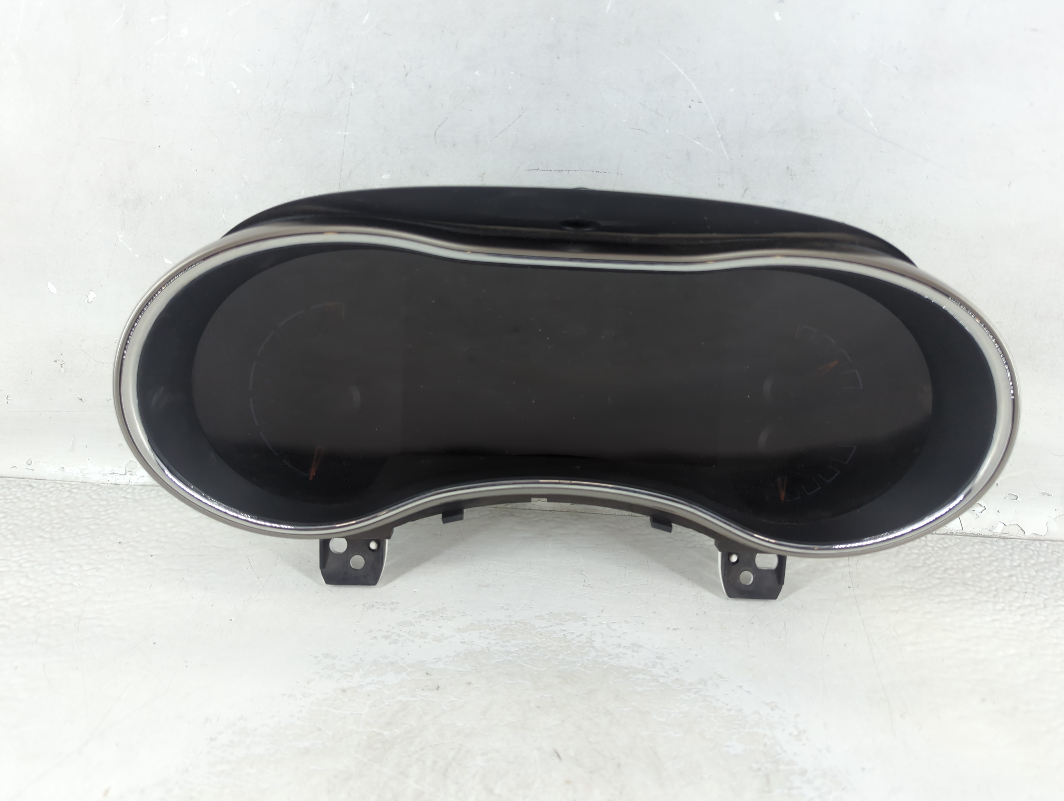 2014-2014 Jeep Grand Cherokee Speedometer Instrument Cluster Gauges 1060425 - Oemusedautoparts1.com