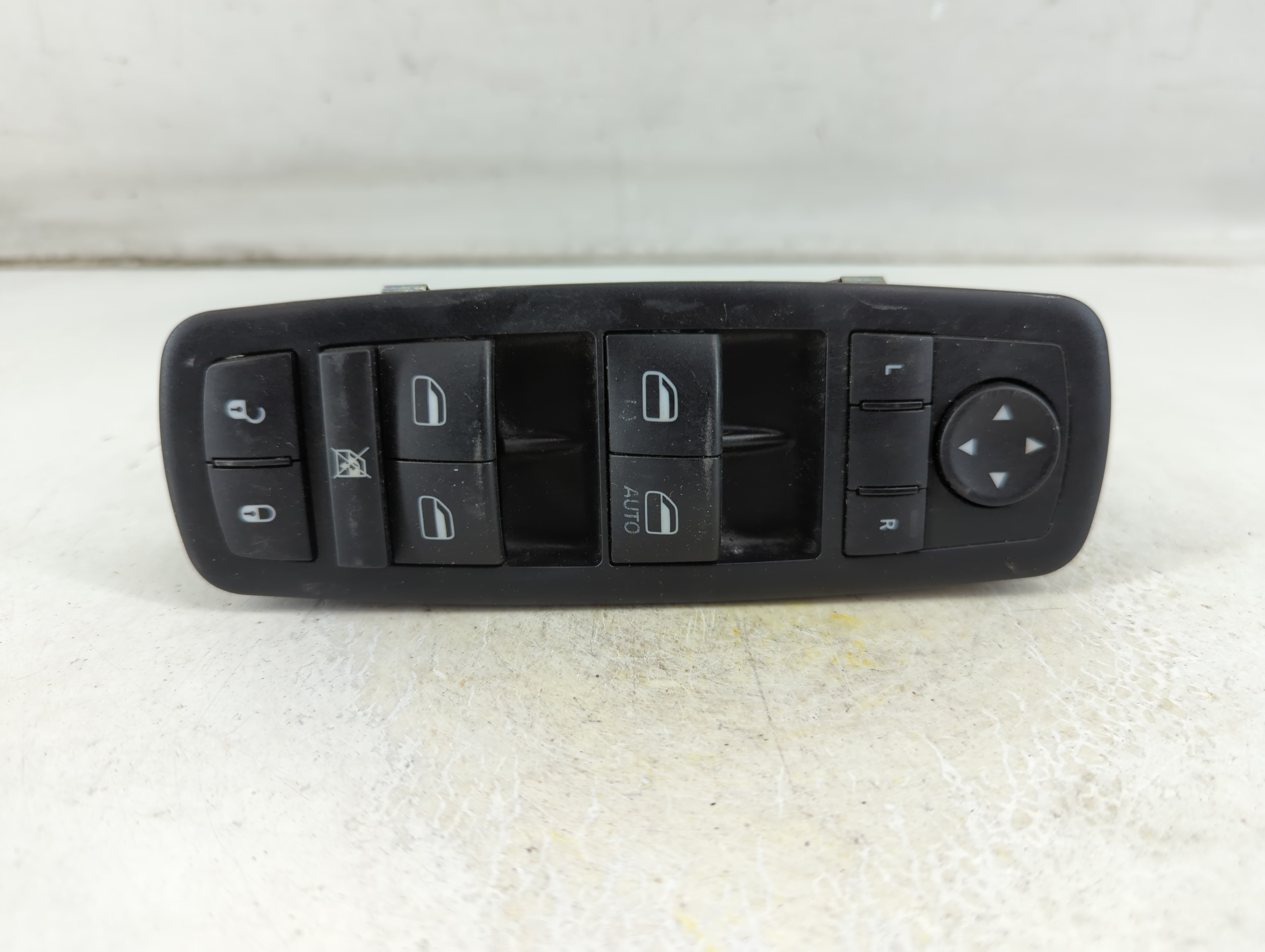 2014 Jeep Grand Cherokee Driver Left Door Master Power Window Switch 1060457 - Oemusedautoparts1.com