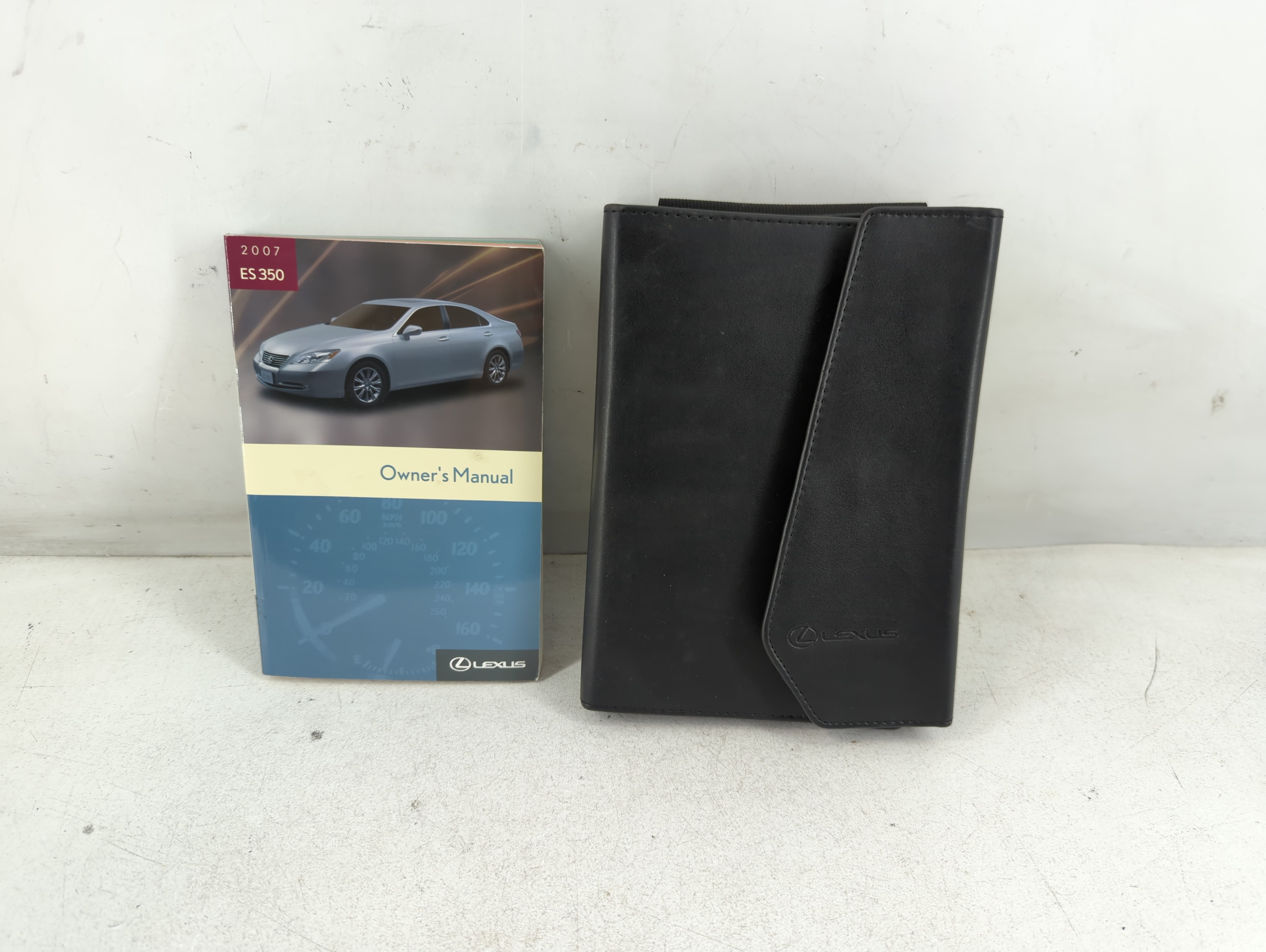 Picture of 2007 Lexus Es350 Owners Manual Book Guide 1060547