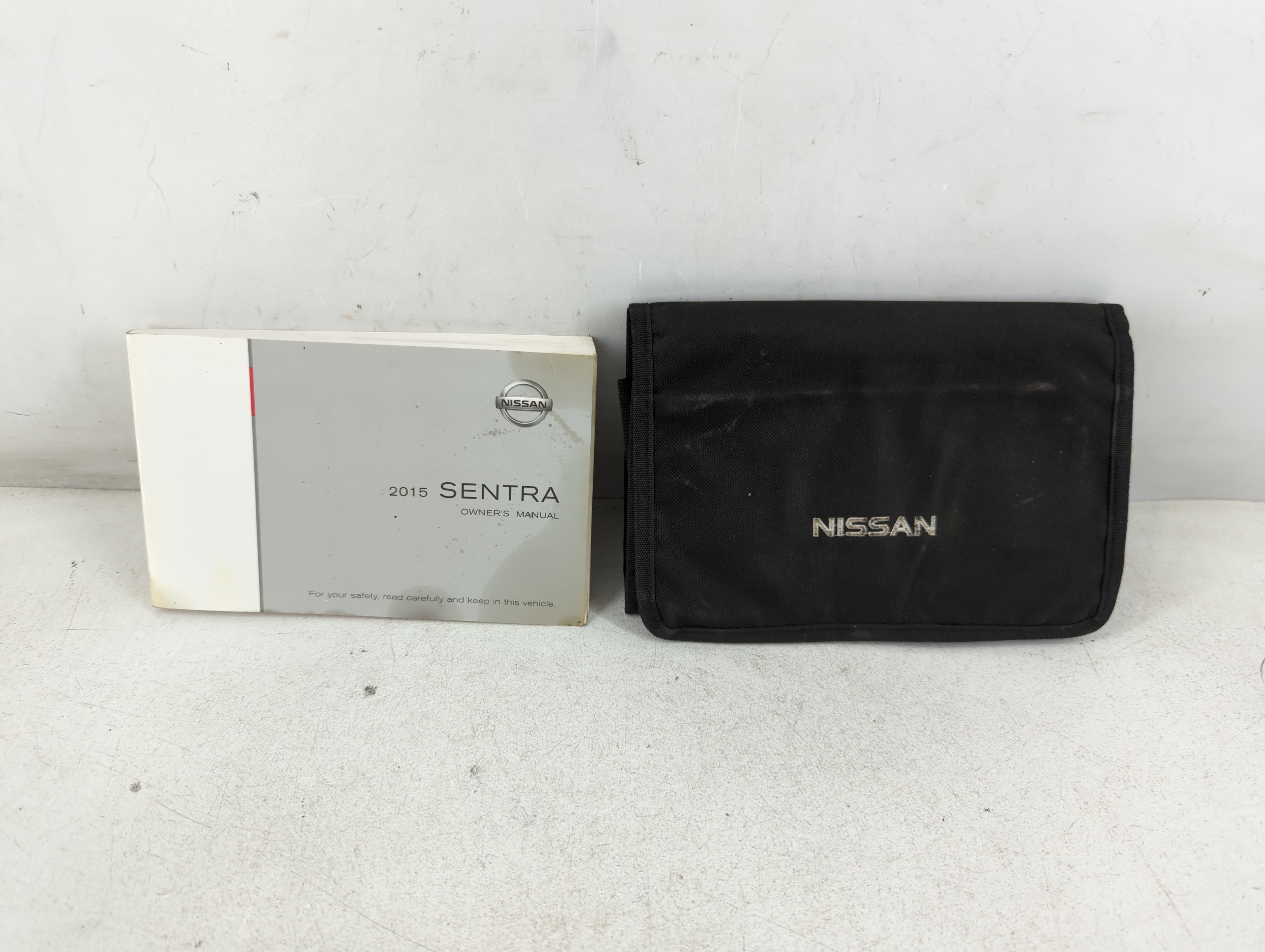 Picture of 2015 Nissan Sentra Owners Manual Book Guide 1060568