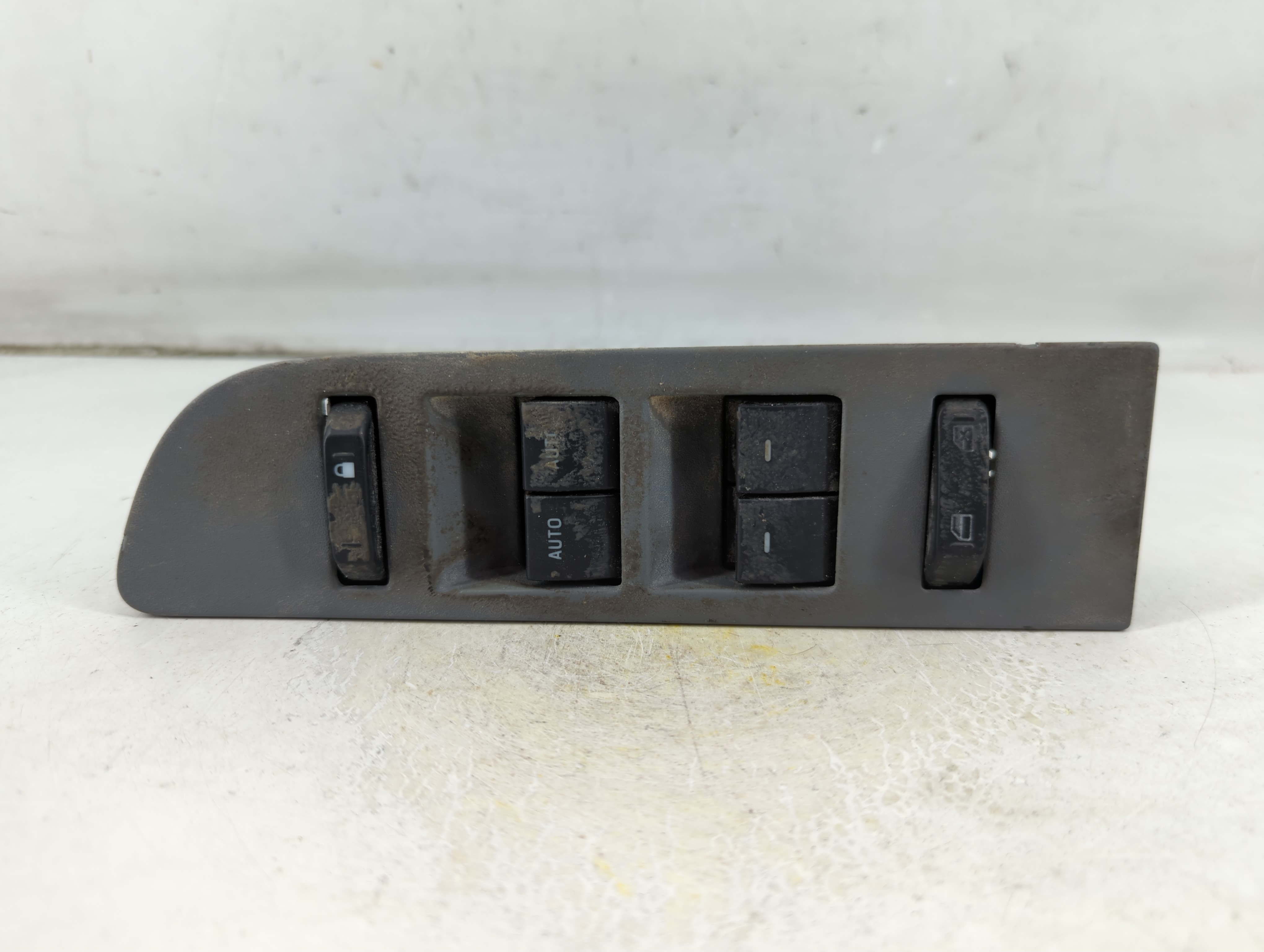2010-2014 Ford F-150 Driver Left Door Master Power Window Switch 1060573 - Oemusedautoparts1.com