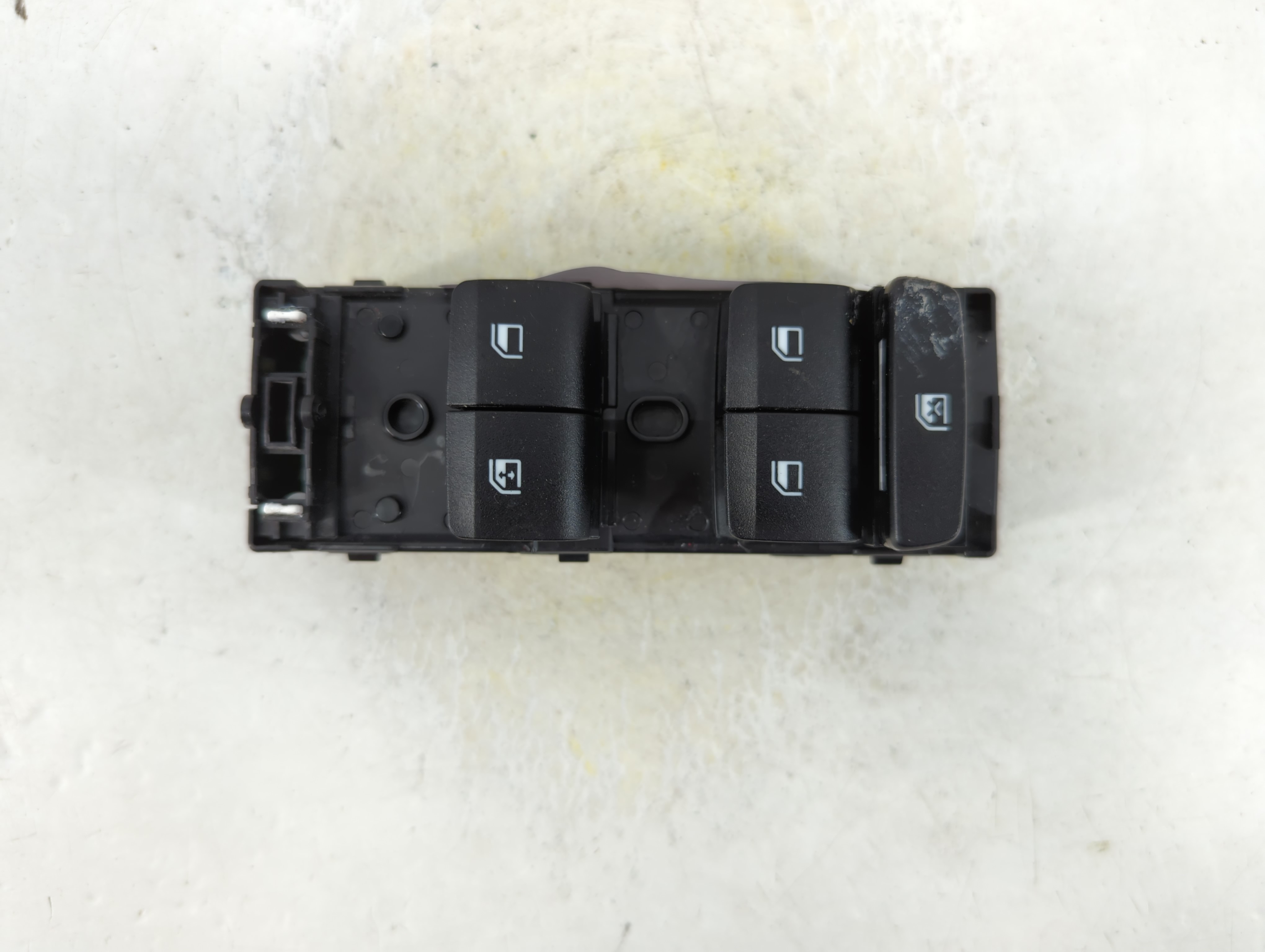 2021-2022 Hyundai Elantra Driver Left Door Master Power Window Switch 1060599 - Oemusedautoparts1.com