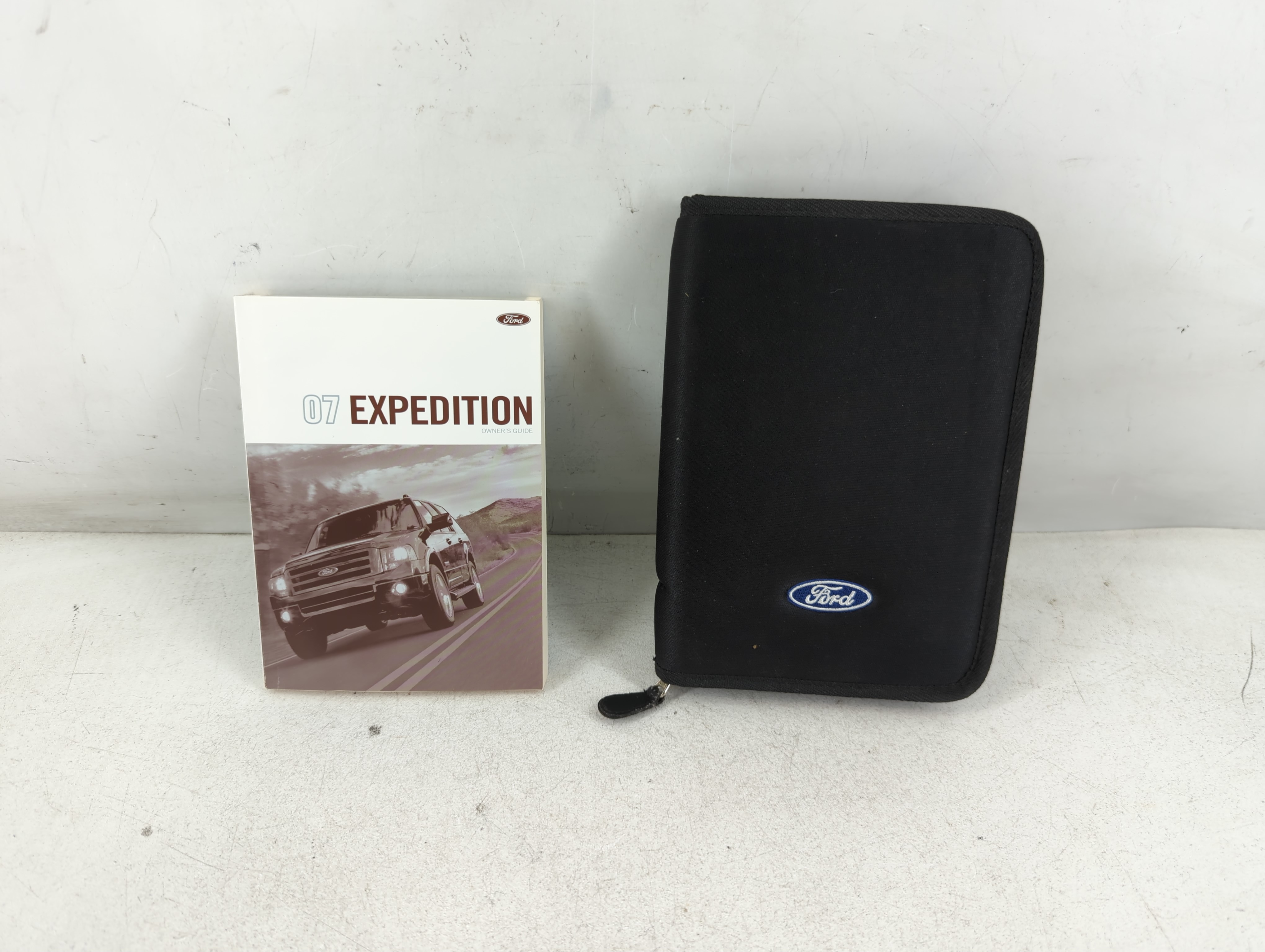 2007 Ford Expedition Owners Manual Book Guide 1060606 - Oemusedautoparts1.com