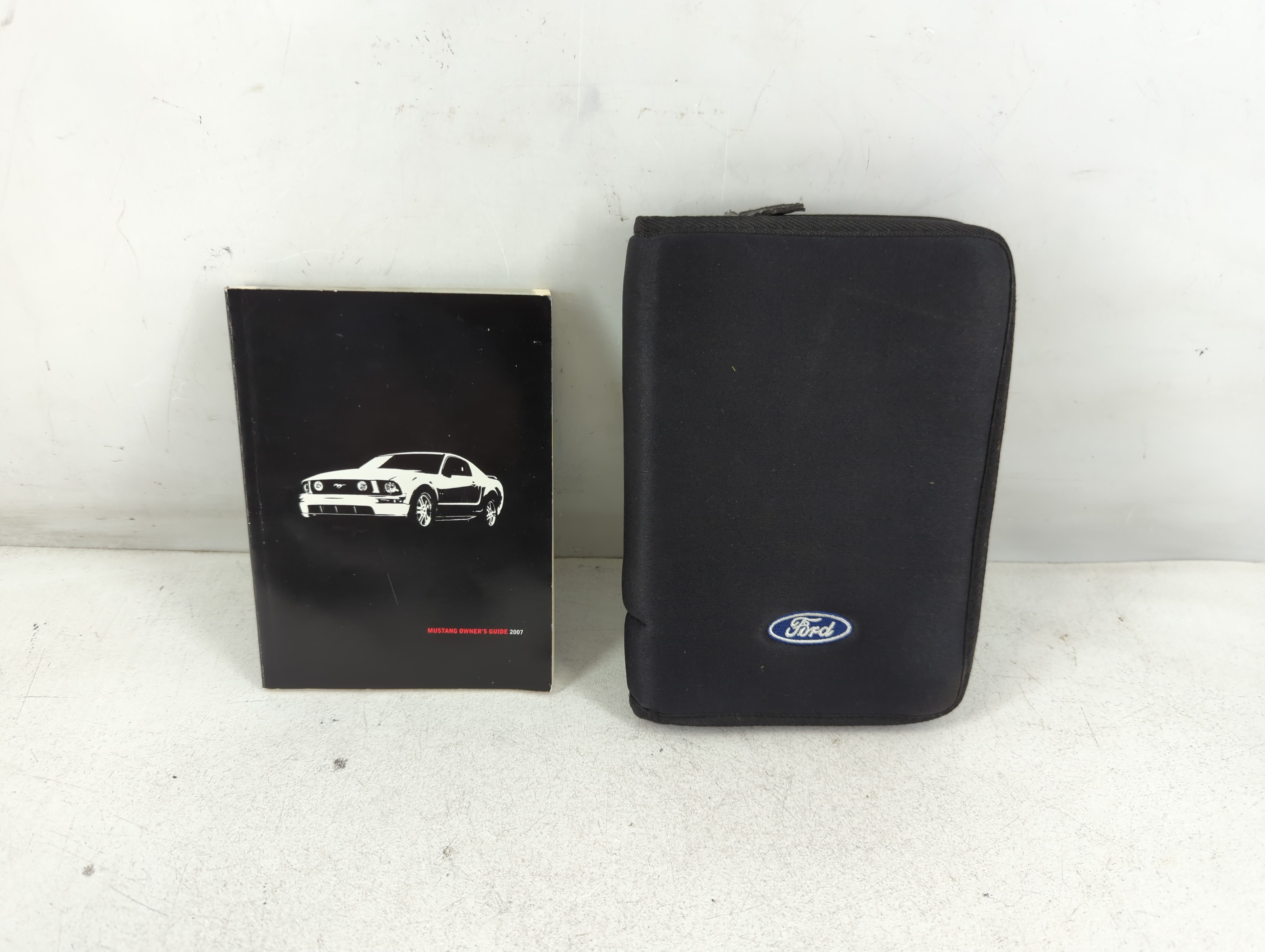 2007 Ford Mustang Owners Manual Book Guide 1060609 - Oemusedautoparts1.com