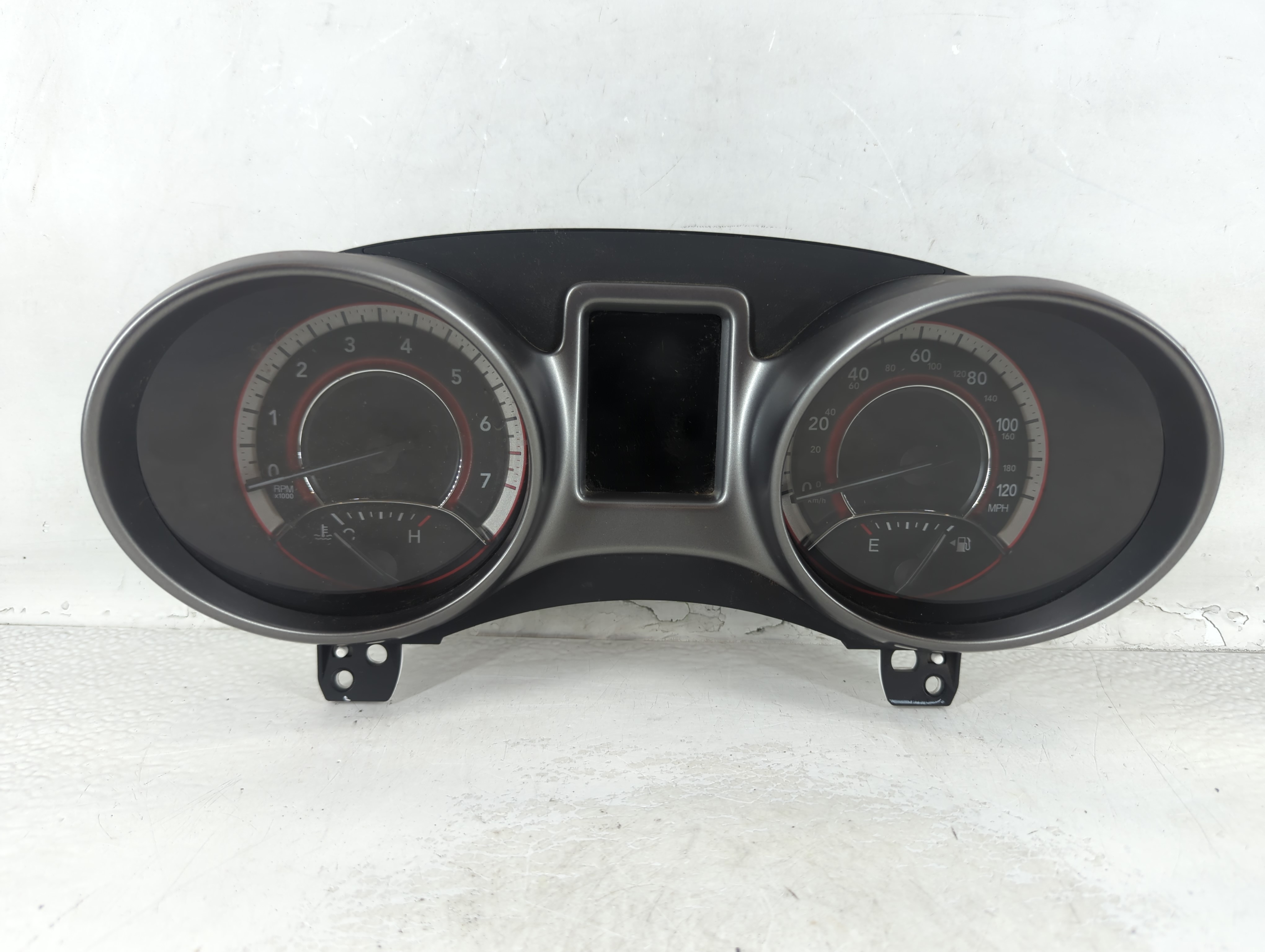 2016 Dodge Journey Speedometer Instrument Cluster Gauges 1060624 - Oemusedautoparts1.com