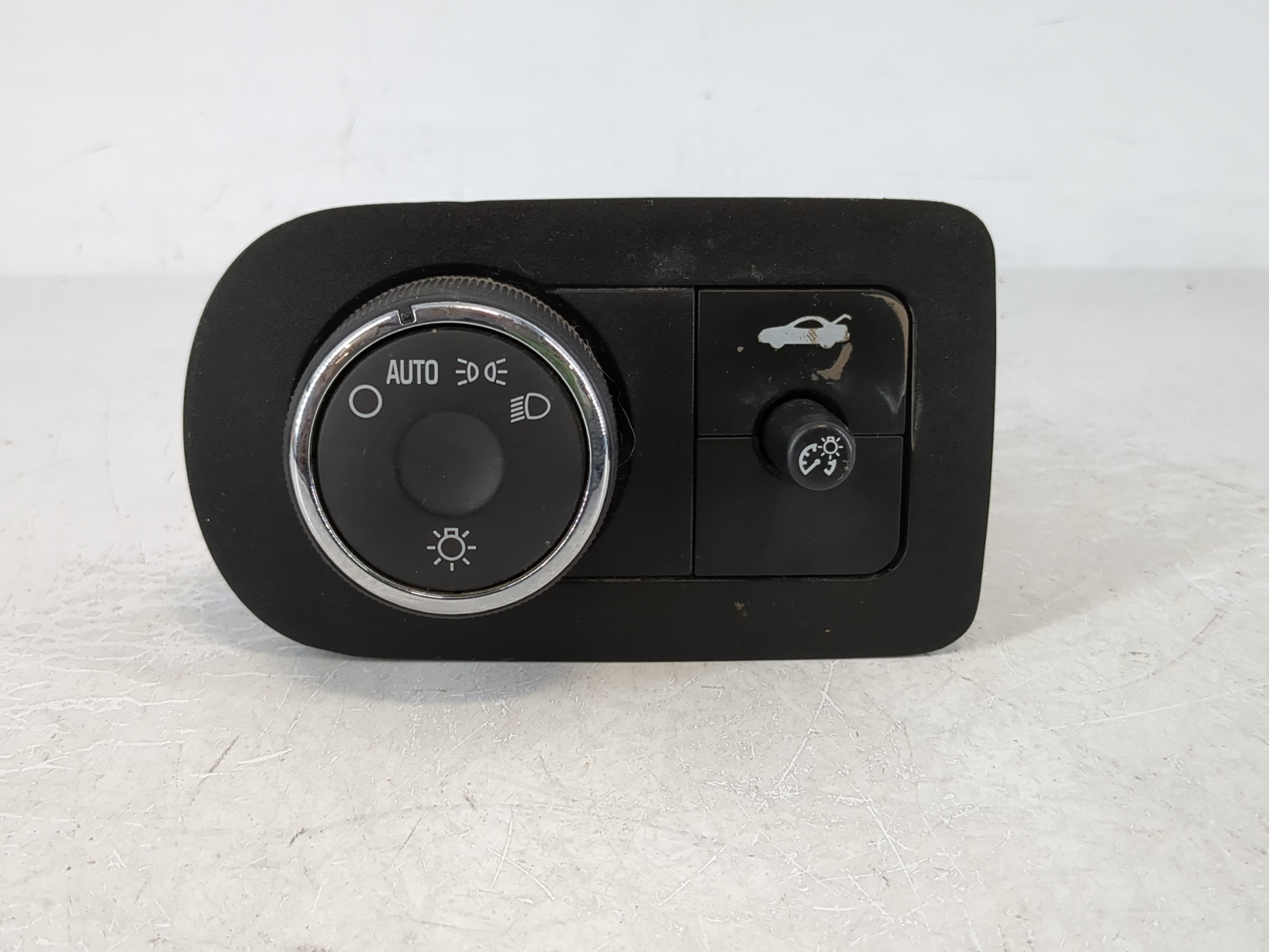Picture of 2006 Chevrolet Impala Headlight Head Light Switch Lamp Control 1060645