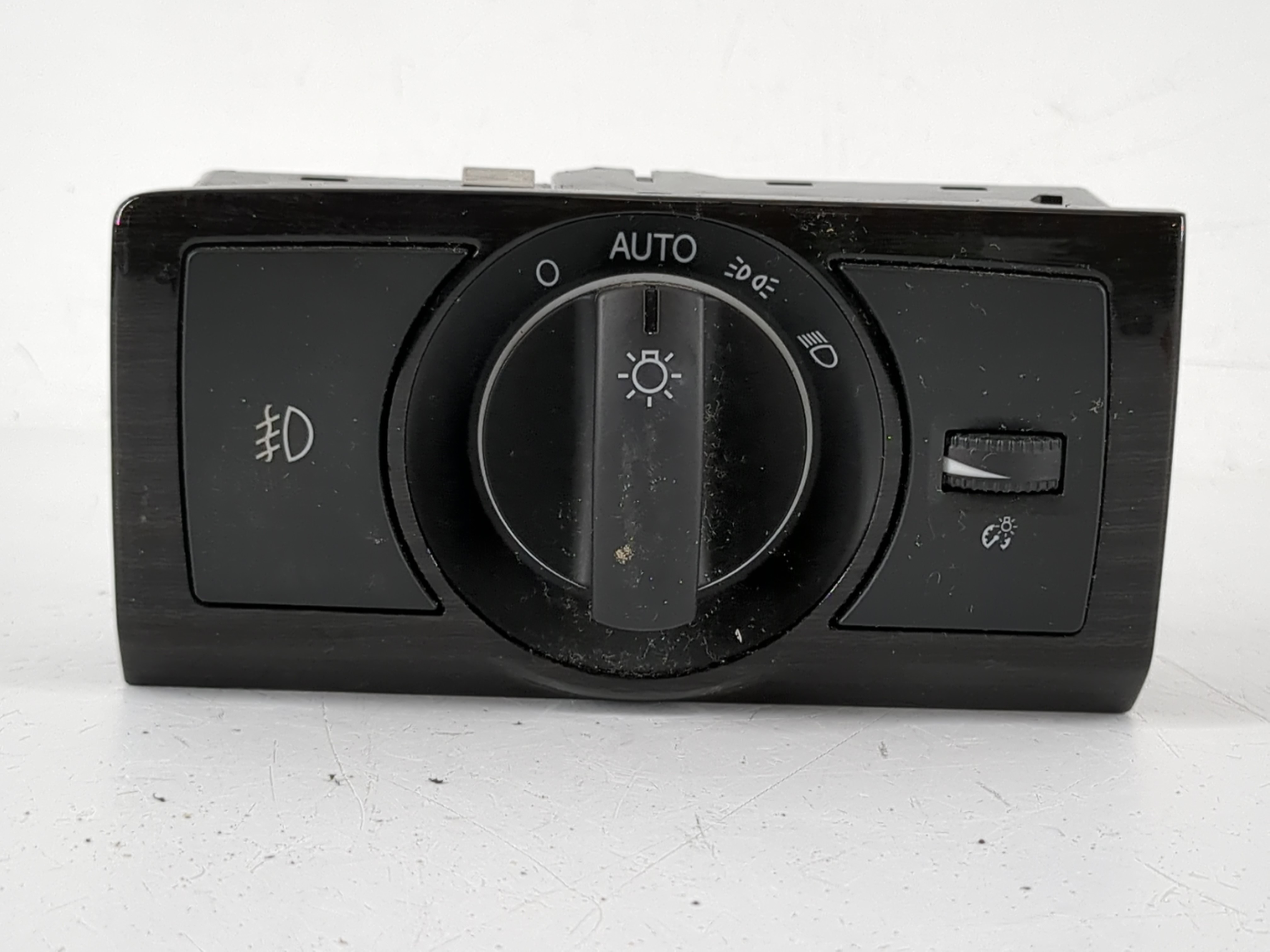 2014 Chevrolet Captiva Sport Headlight Head Light Switch Lamp Control 1060729 - Oemusedautoparts1.com