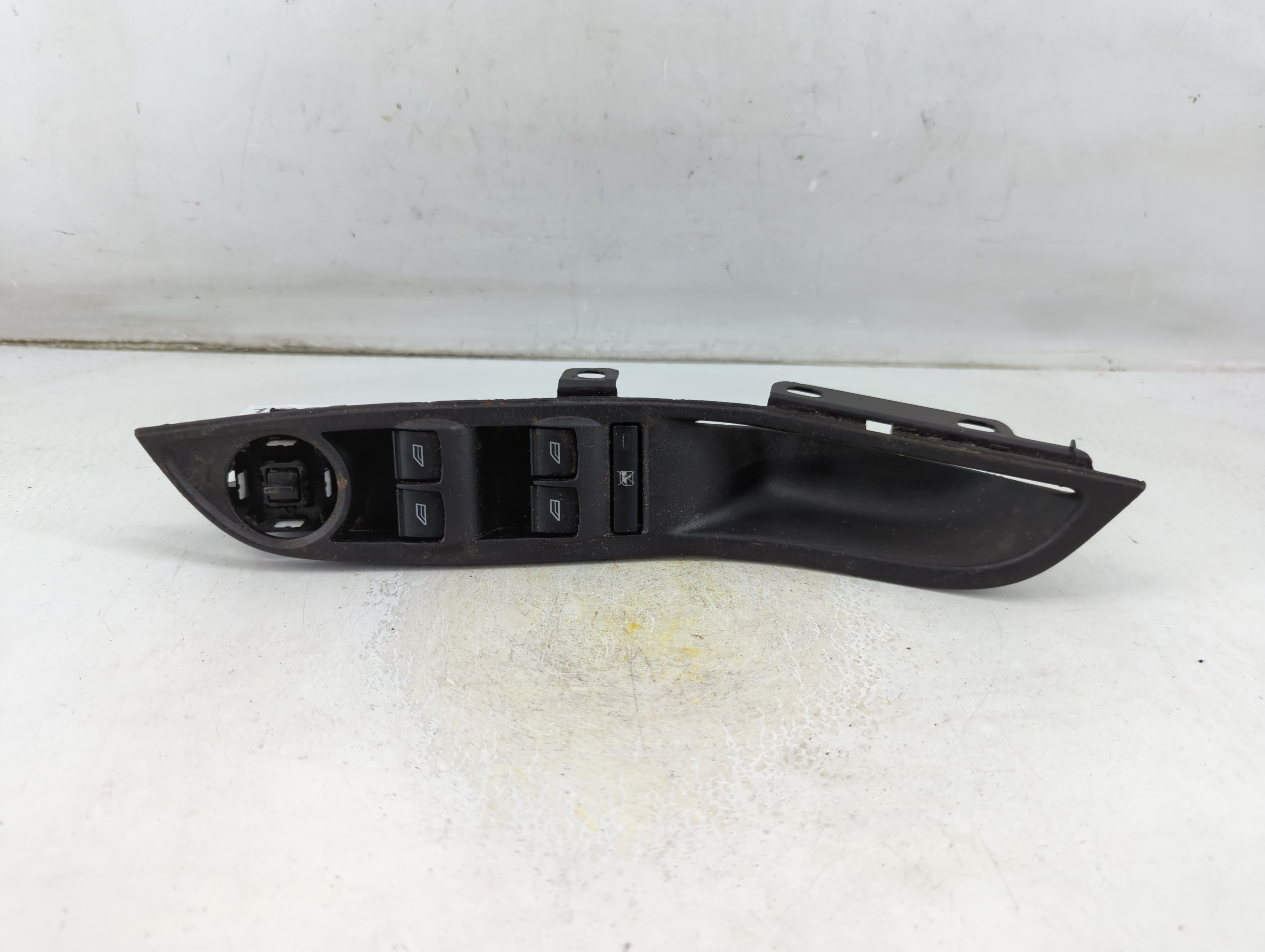 2012-2018 Ford Focus Driver Left Door Master Power Window Switch 1060983 - Oemusedautoparts1.com