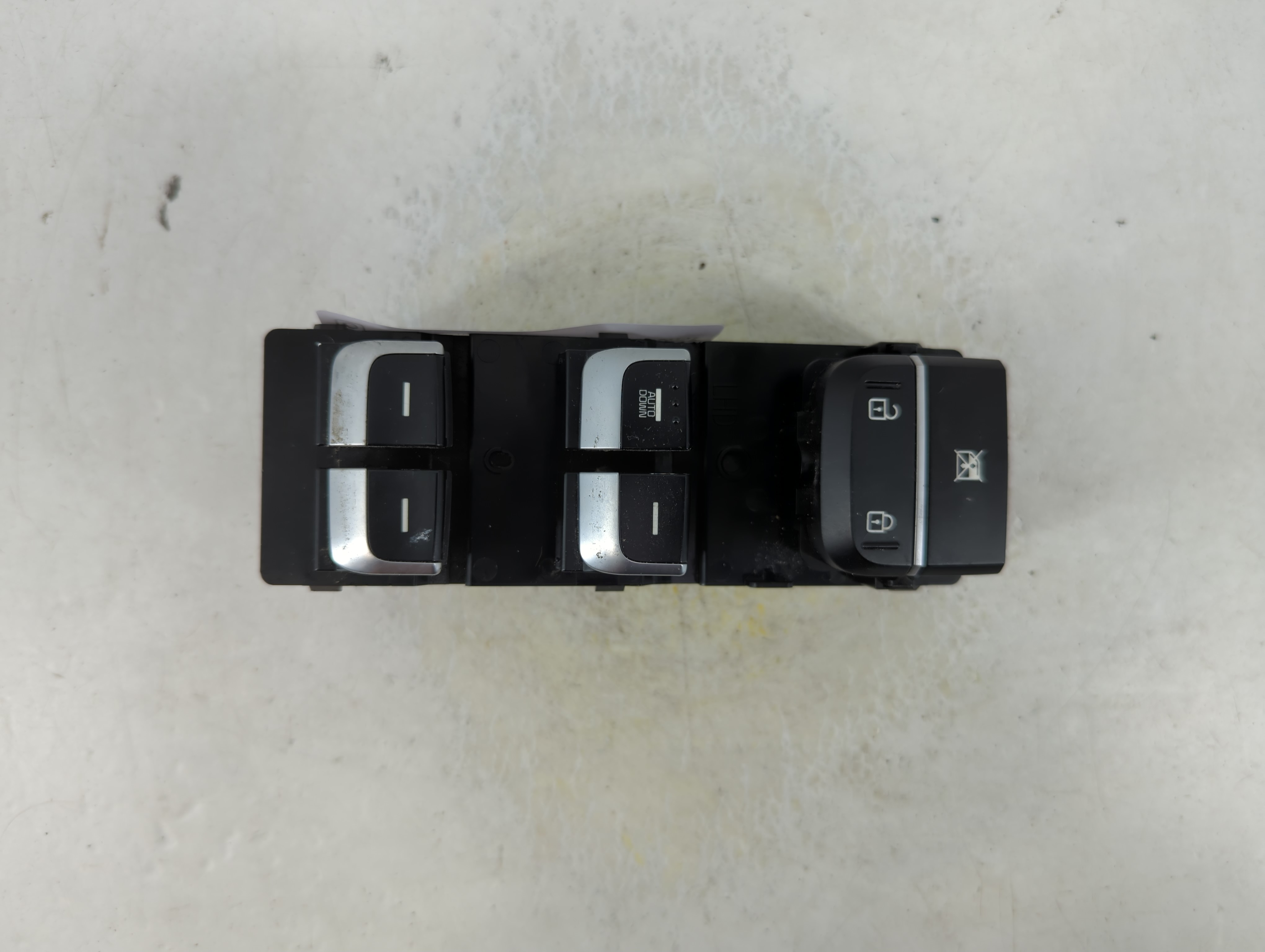 2016-2020 Kia Optima Driver Left Door Master Power Window Switch 1060984 - Oemusedautoparts1.com