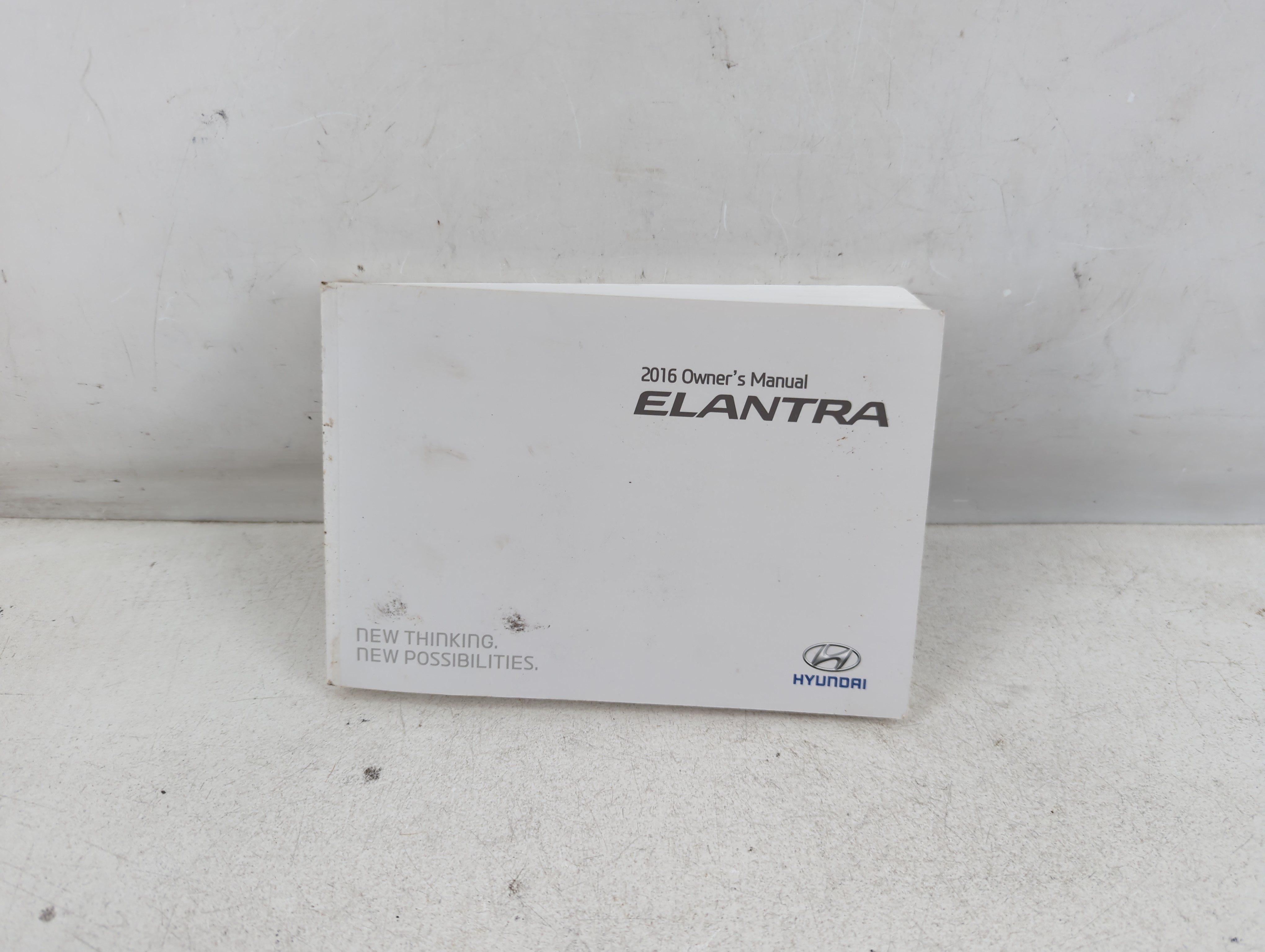 2016 Hyundai Elantra Owners Manual Book Guide 1060990 - Oemusedautoparts1.com