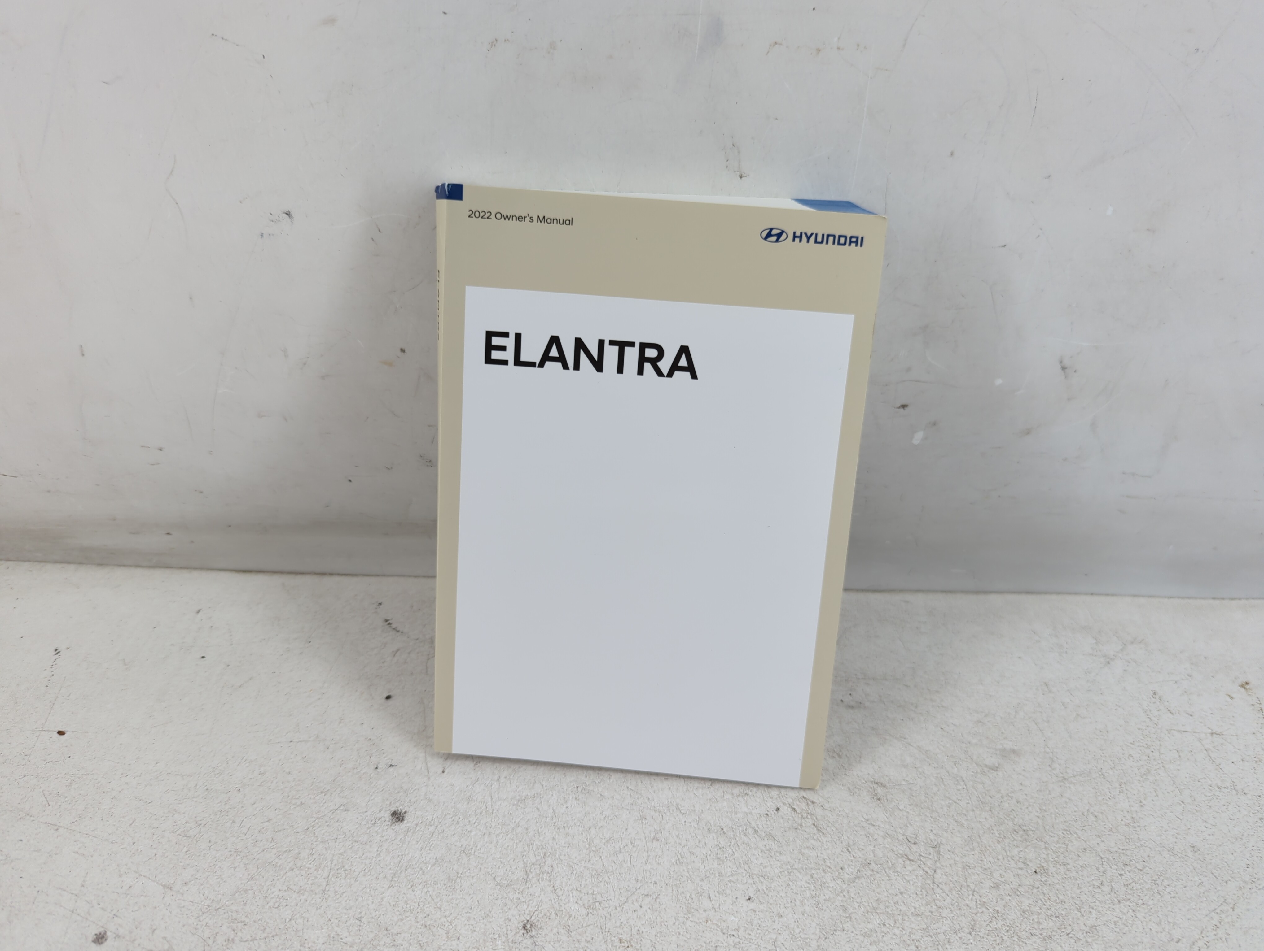 2022 Hyundai Elantra Owners Manual Book Guide 1060996 - Oemusedautoparts1.com