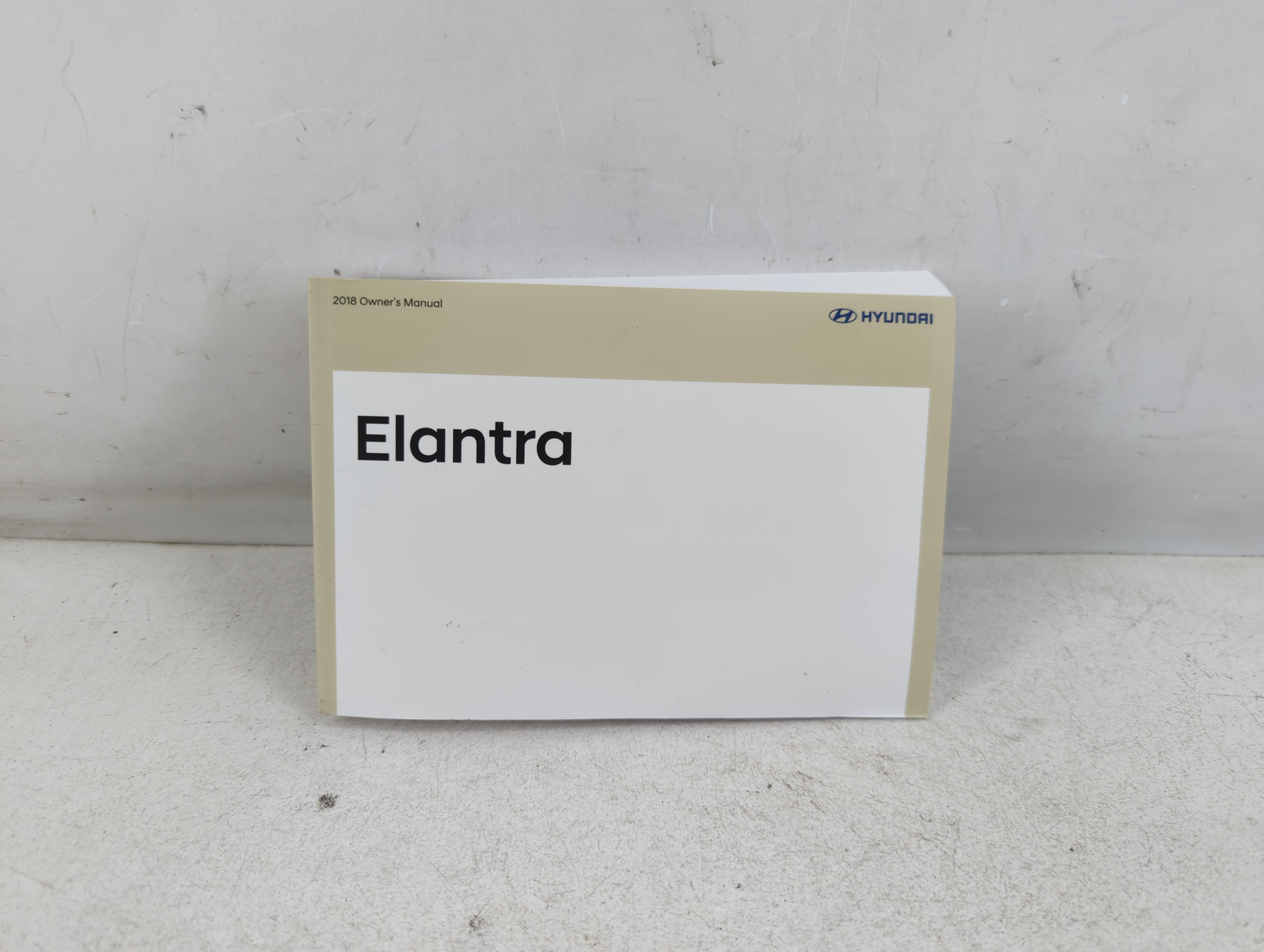 2018 Hyundai Elantra Owners Manual Book Guide 1060997 - Oemusedautoparts1.com