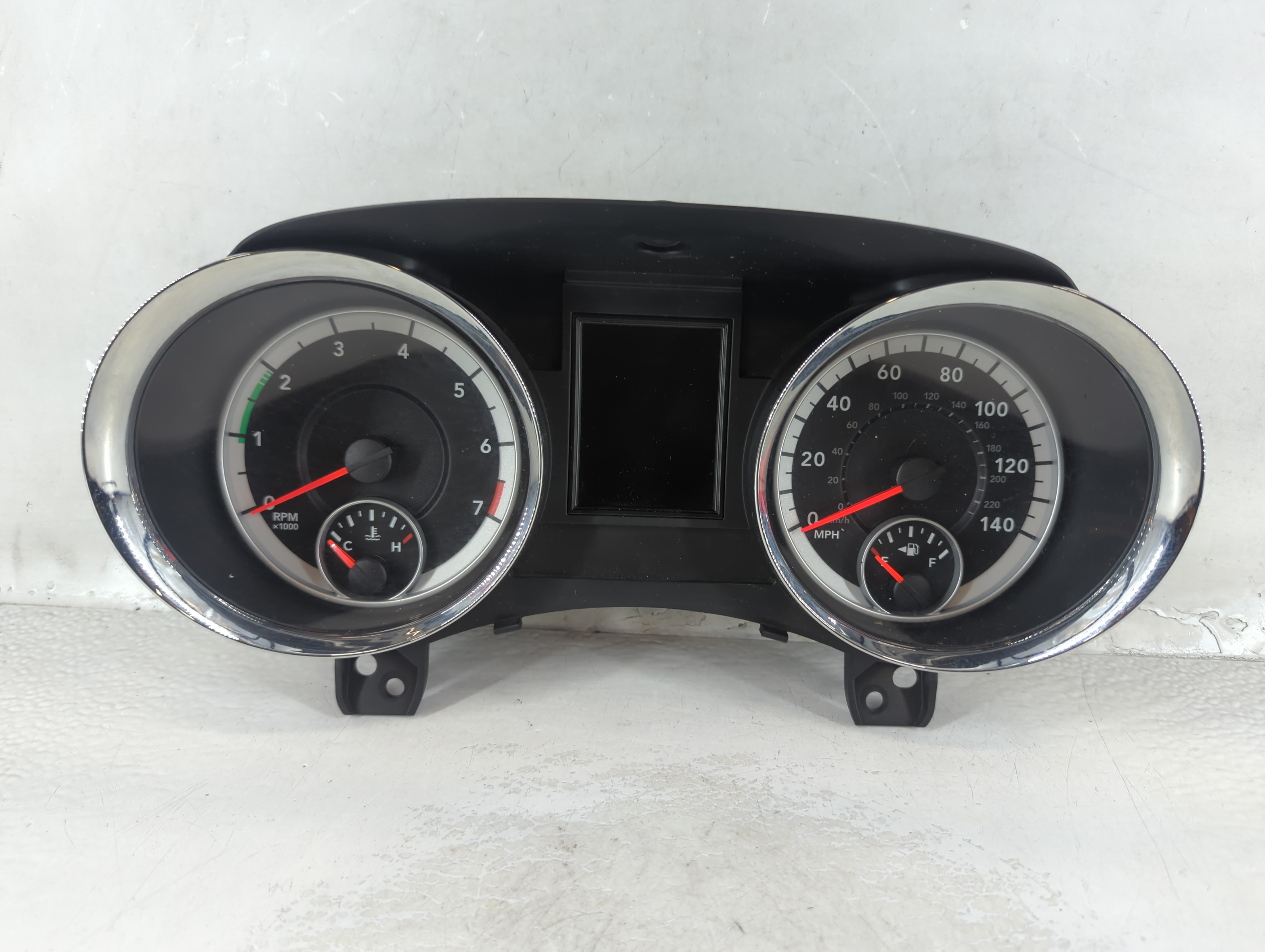 2013-2013 Dodge Durango Speedometer Instrument Cluster Gauges 1061011 - Oemusedautoparts1.com